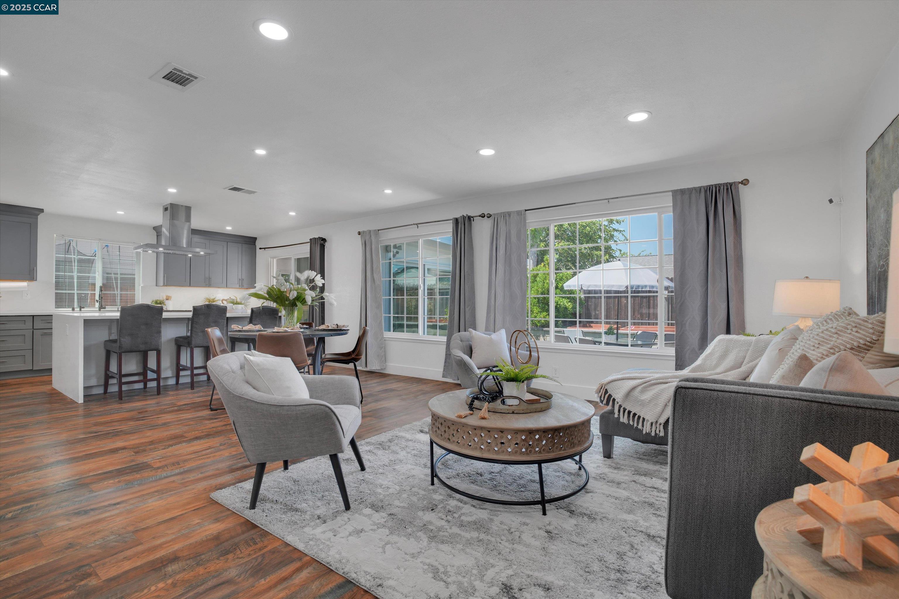 Detail Gallery Image 1 of 37 For 5438 Scenic Ave, Livermore,  CA 94551 - 4 Beds | 2 Baths