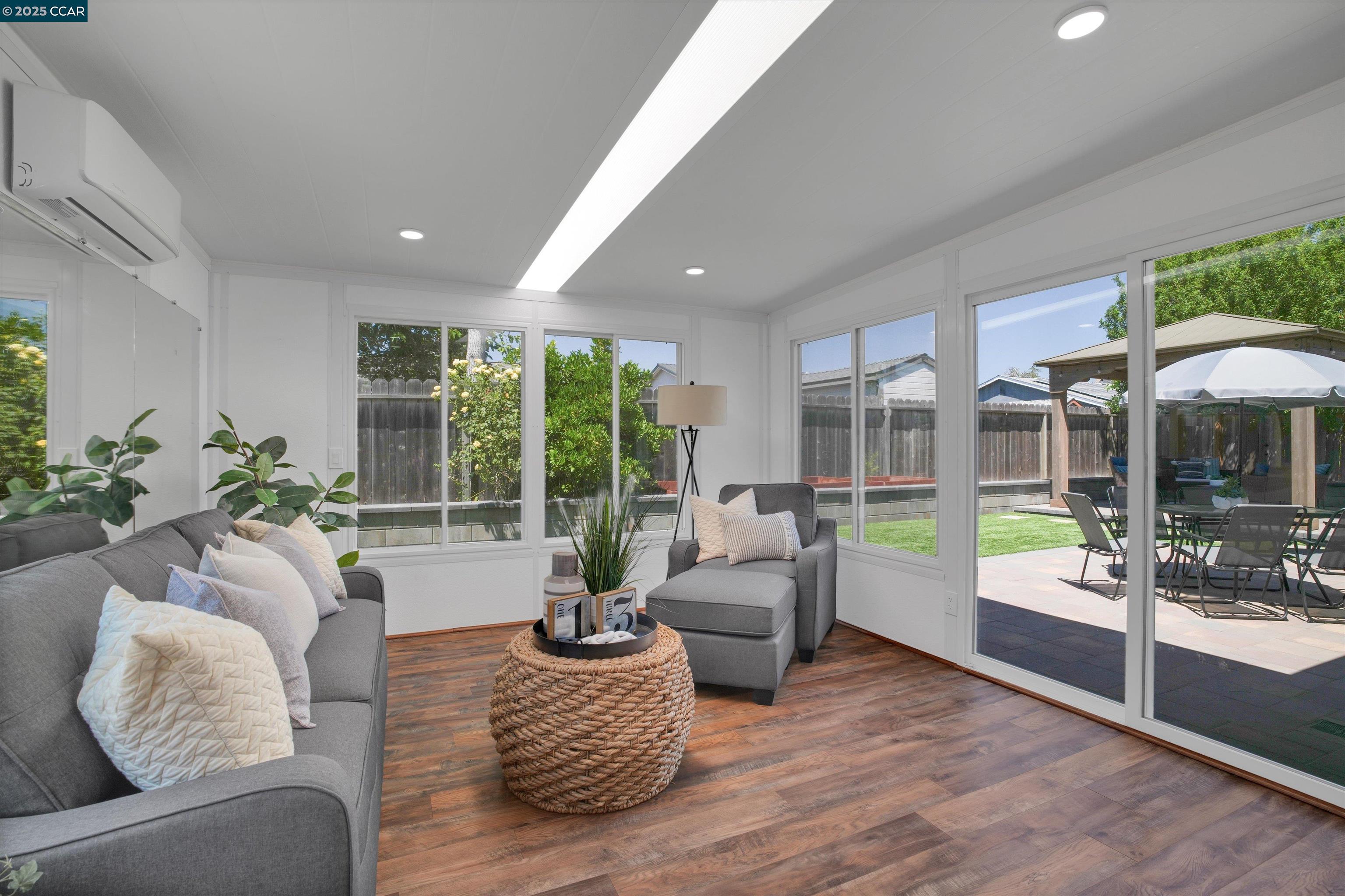 Detail Gallery Image 14 of 37 For 5438 Scenic Ave, Livermore,  CA 94551 - 4 Beds | 2 Baths