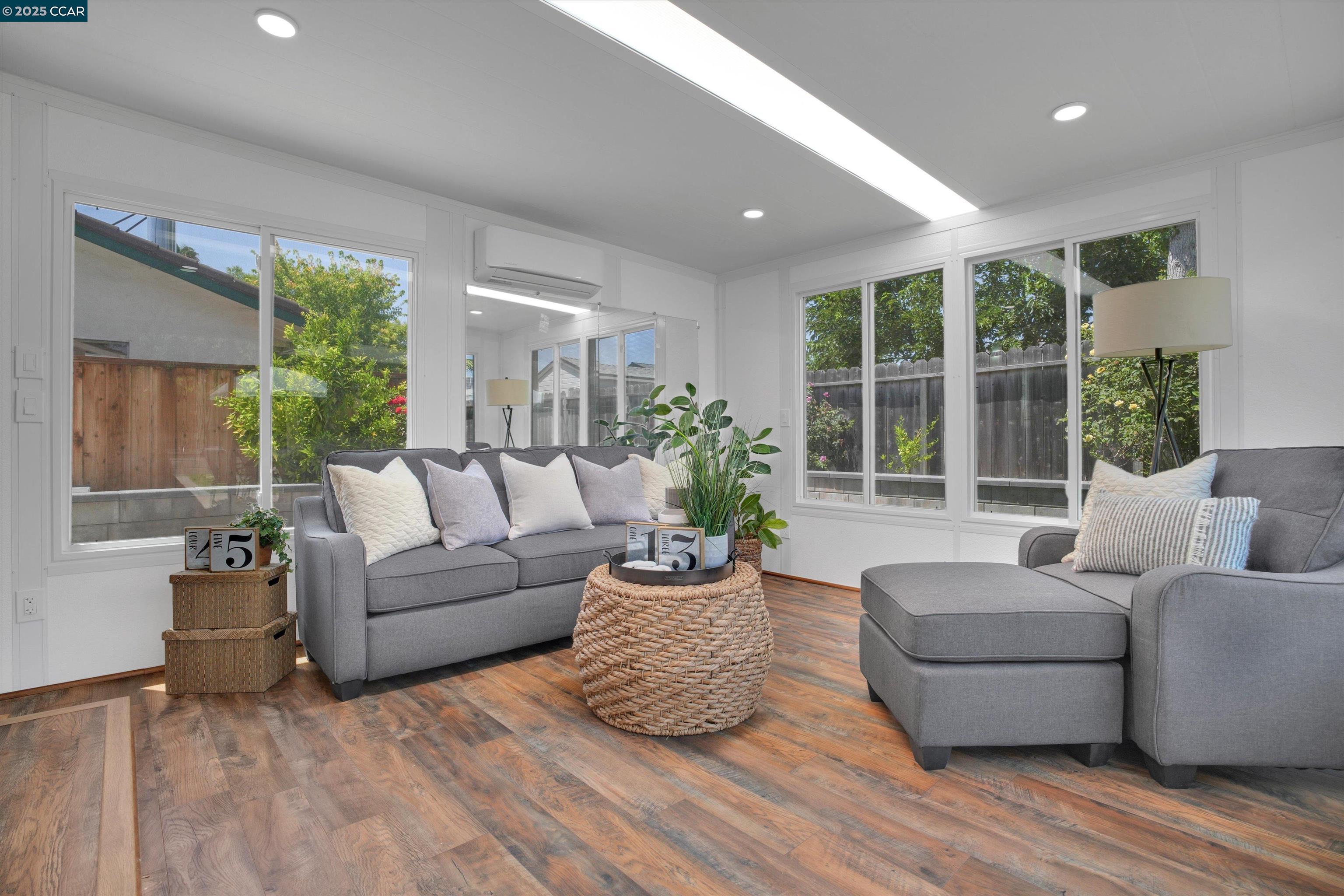 Detail Gallery Image 15 of 37 For 5438 Scenic Ave, Livermore,  CA 94551 - 4 Beds | 2 Baths