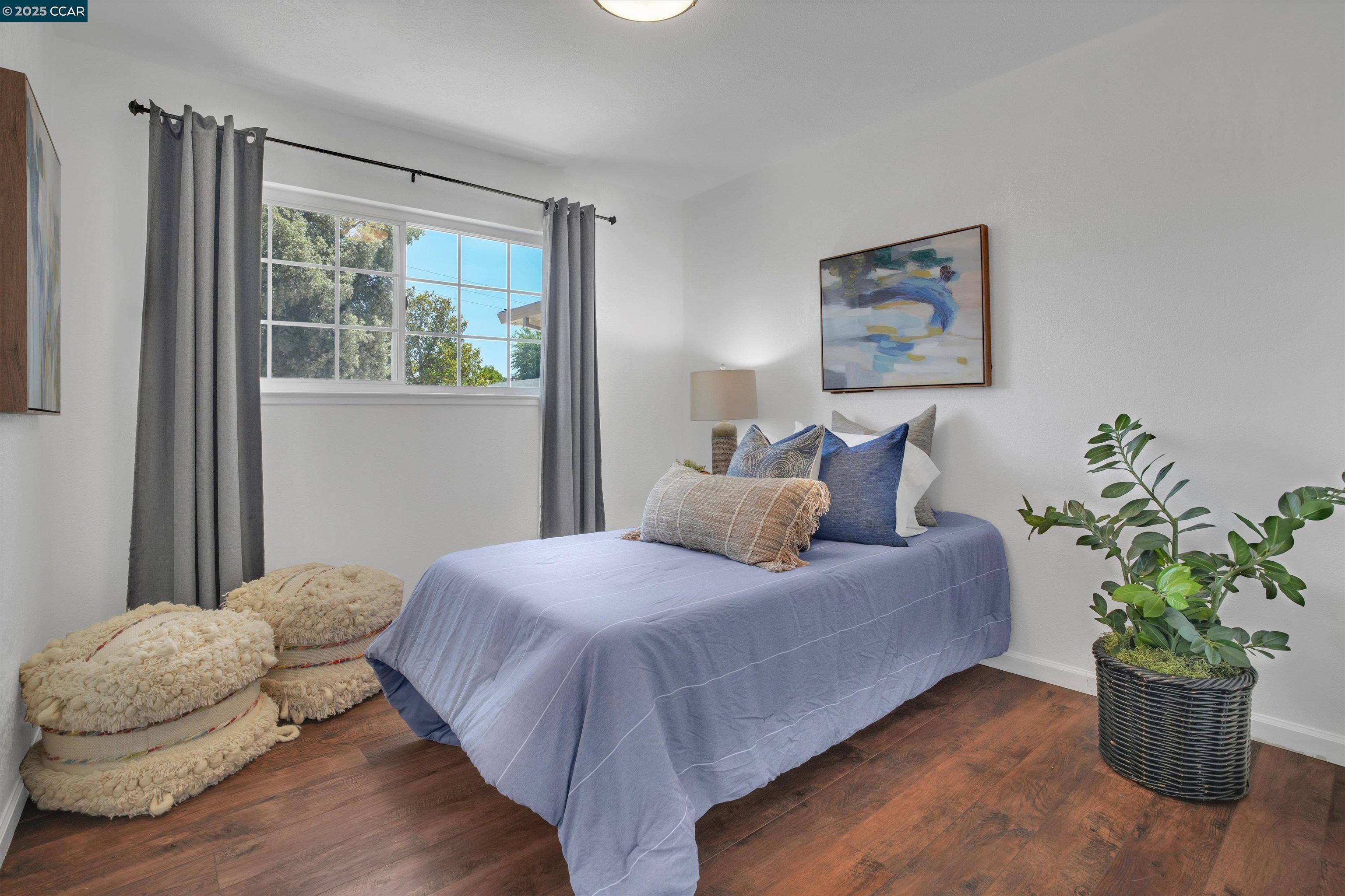 Detail Gallery Image 19 of 37 For 5438 Scenic Ave, Livermore,  CA 94551 - 4 Beds | 2 Baths