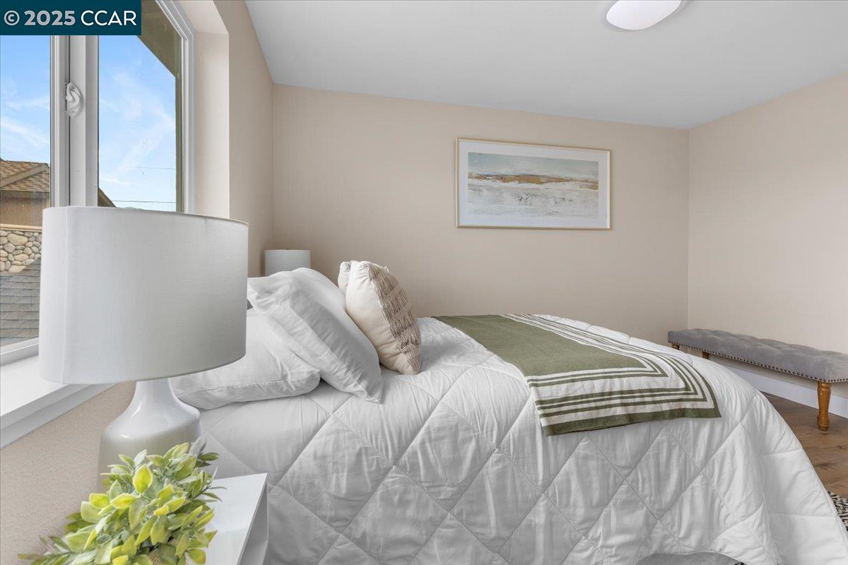 Detail Gallery Image 14 of 29 For 2367 Dover Ave, San Pablo,  CA 94806 - 3 Beds | 2 Baths