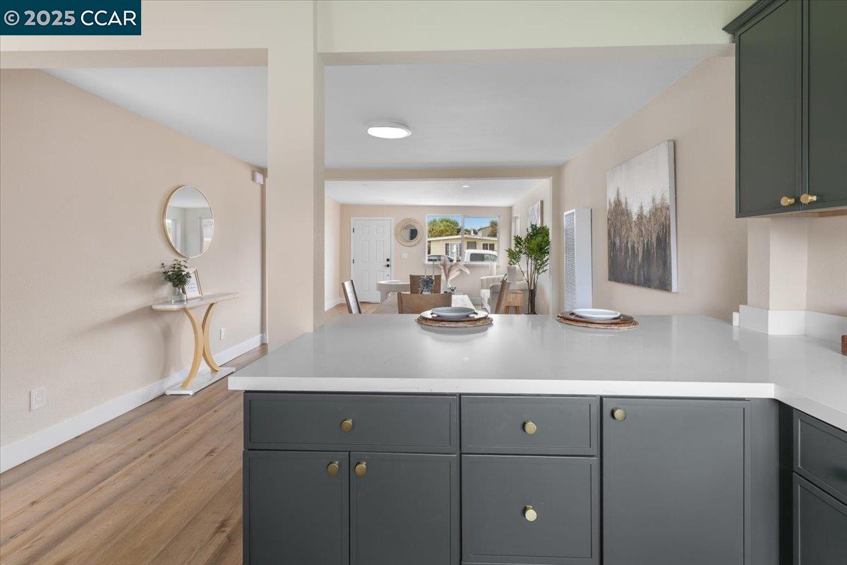 Detail Gallery Image 9 of 29 For 2367 Dover Ave, San Pablo,  CA 94806 - 3 Beds | 2 Baths