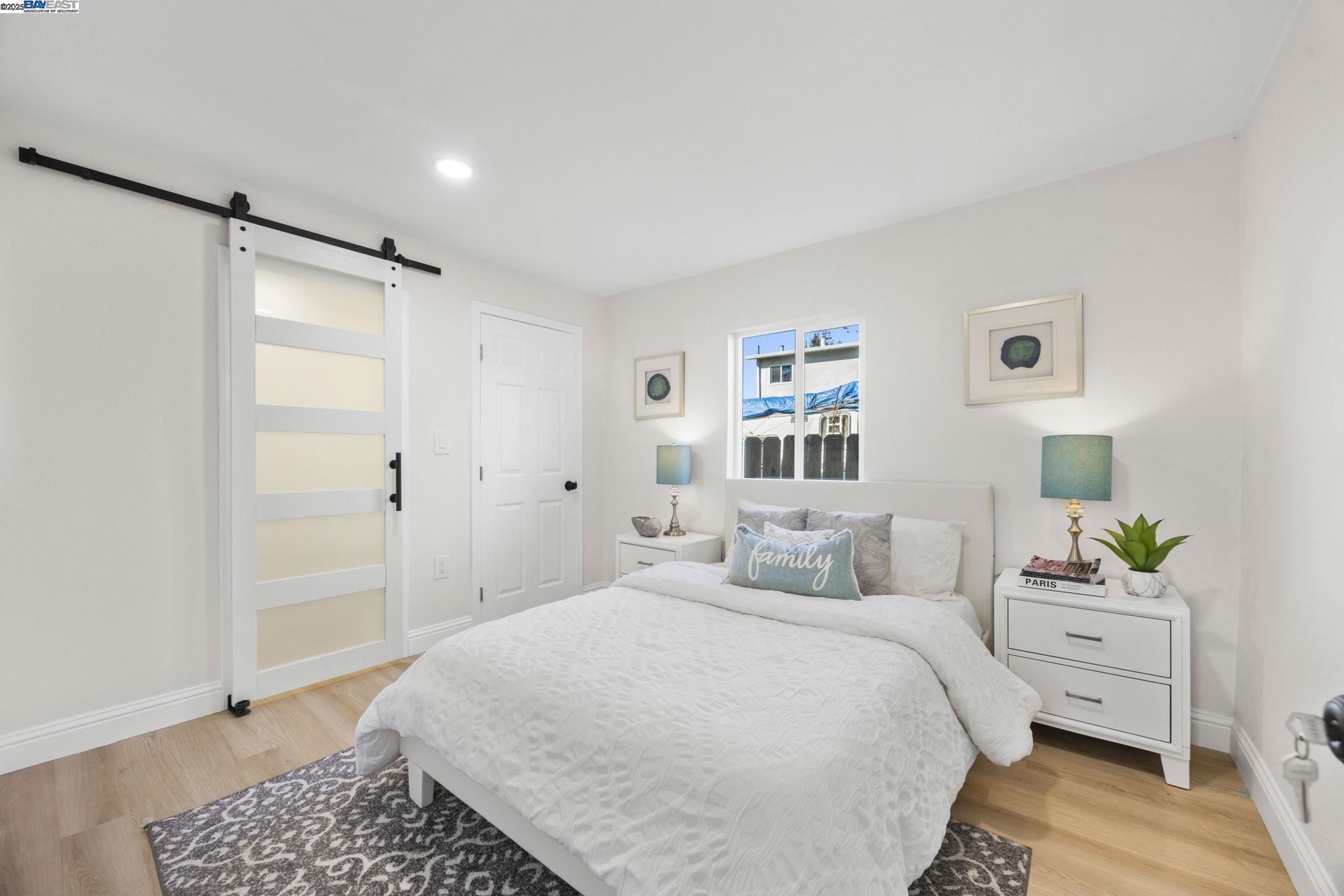 Detail Gallery Image 14 of 29 For 20 W Ruby St, Richmond,  CA 94801 - 2 Beds | 2 Baths