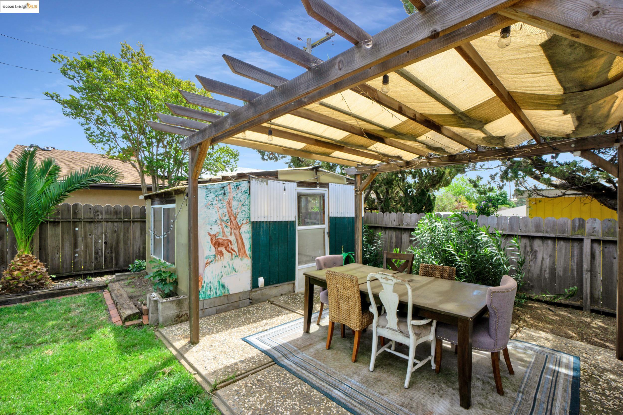 Detail Gallery Image 15 of 45 For 835 Elm Way, Rio Vista,  CA 94571 - 3 Beds | 1/1 Baths