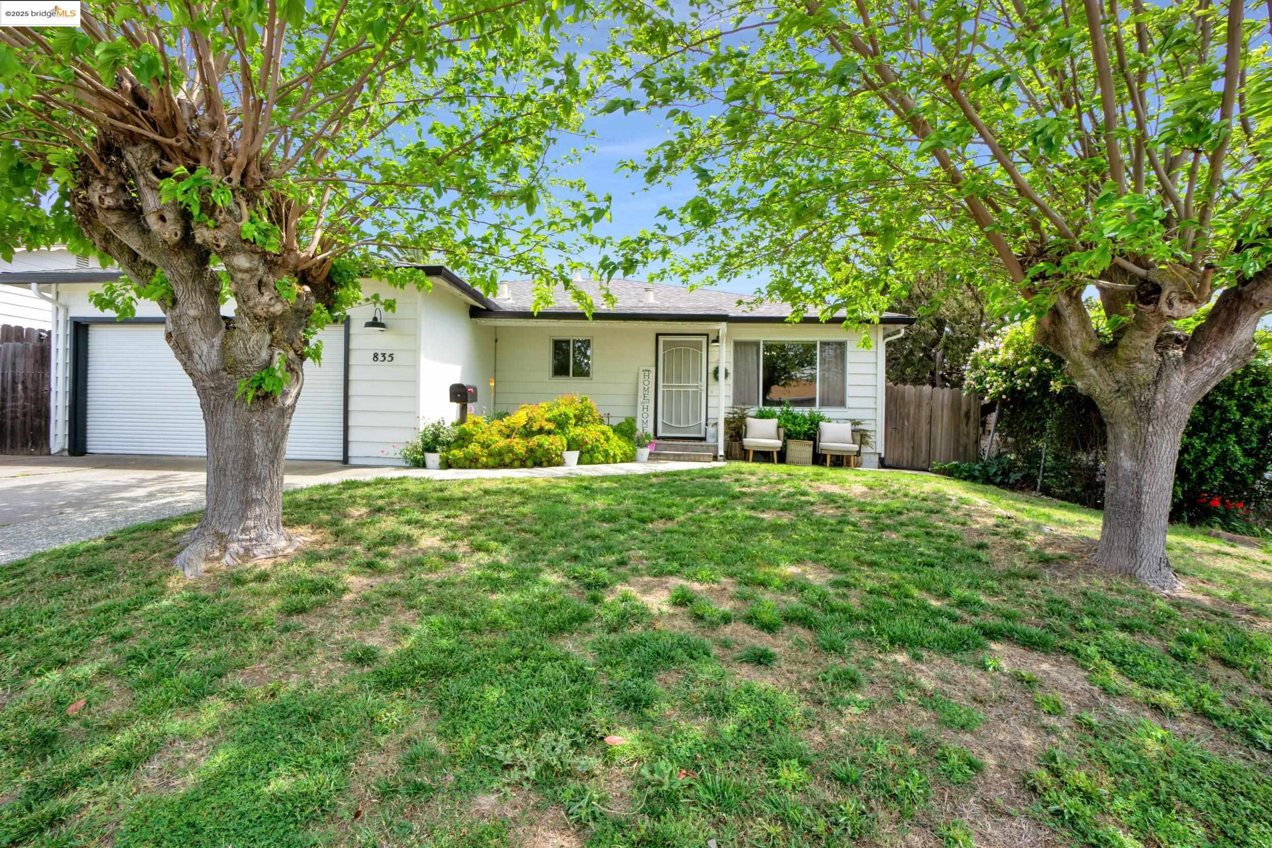 Detail Gallery Image 8 of 45 For 835 Elm Way, Rio Vista,  CA 94571 - 3 Beds | 1/1 Baths