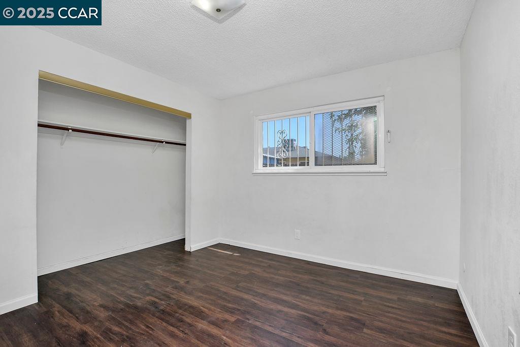 Detail Gallery Image 17 of 28 For 302 Lisa Ct, Stockton,  CA 95210 - 4 Beds | 2 Baths