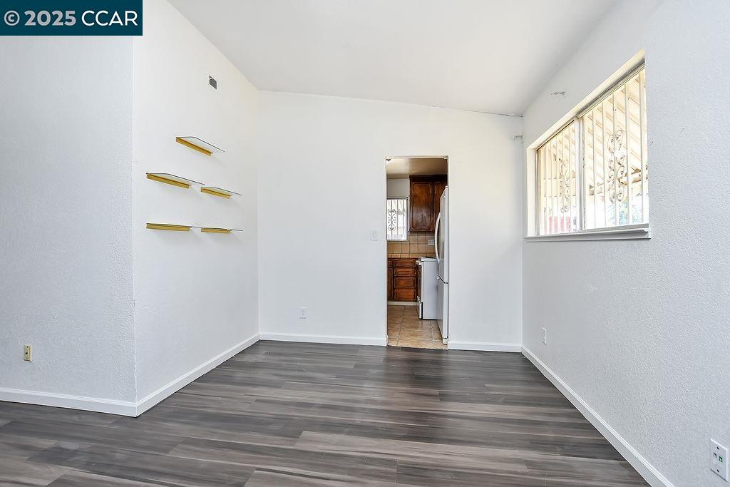 Detail Gallery Image 9 of 28 For 302 Lisa Ct, Stockton,  CA 95210 - 4 Beds | 2 Baths