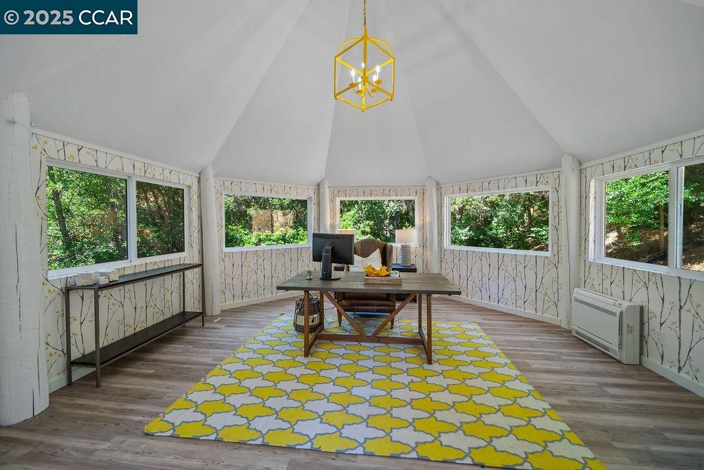 Detail Gallery Image 40 of 60 For 33 Los Arabis Circle, Lafayette,  CA 94549 - 5 Beds | 4/1 Baths