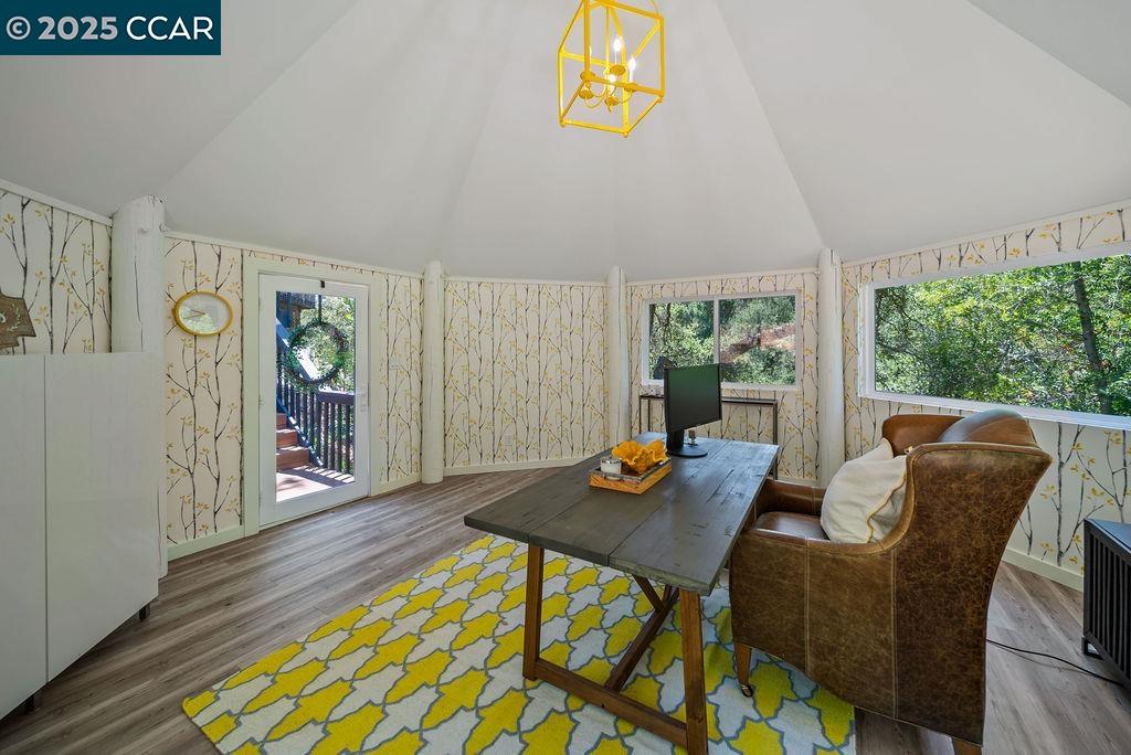 Detail Gallery Image 41 of 60 For 33 Los Arabis Circle, Lafayette,  CA 94549 - 5 Beds | 4/1 Baths