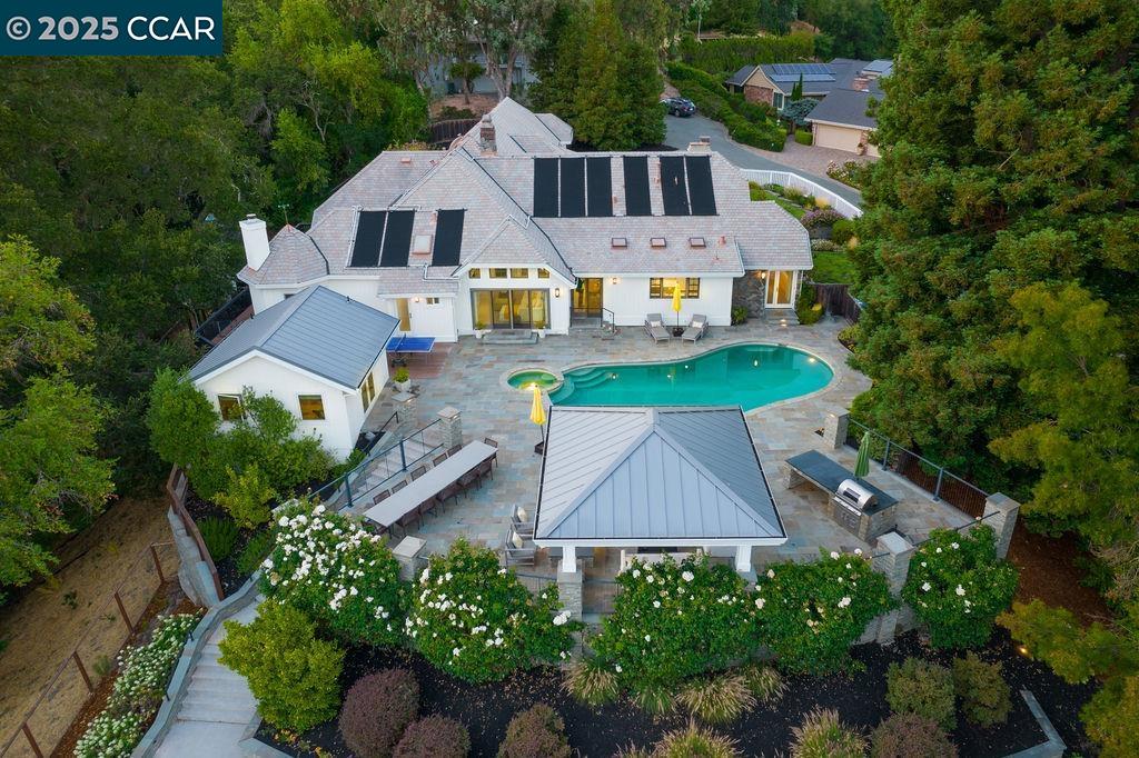 Detail Gallery Image 48 of 60 For 33 Los Arabis Circle, Lafayette,  CA 94549 - 5 Beds | 4/1 Baths