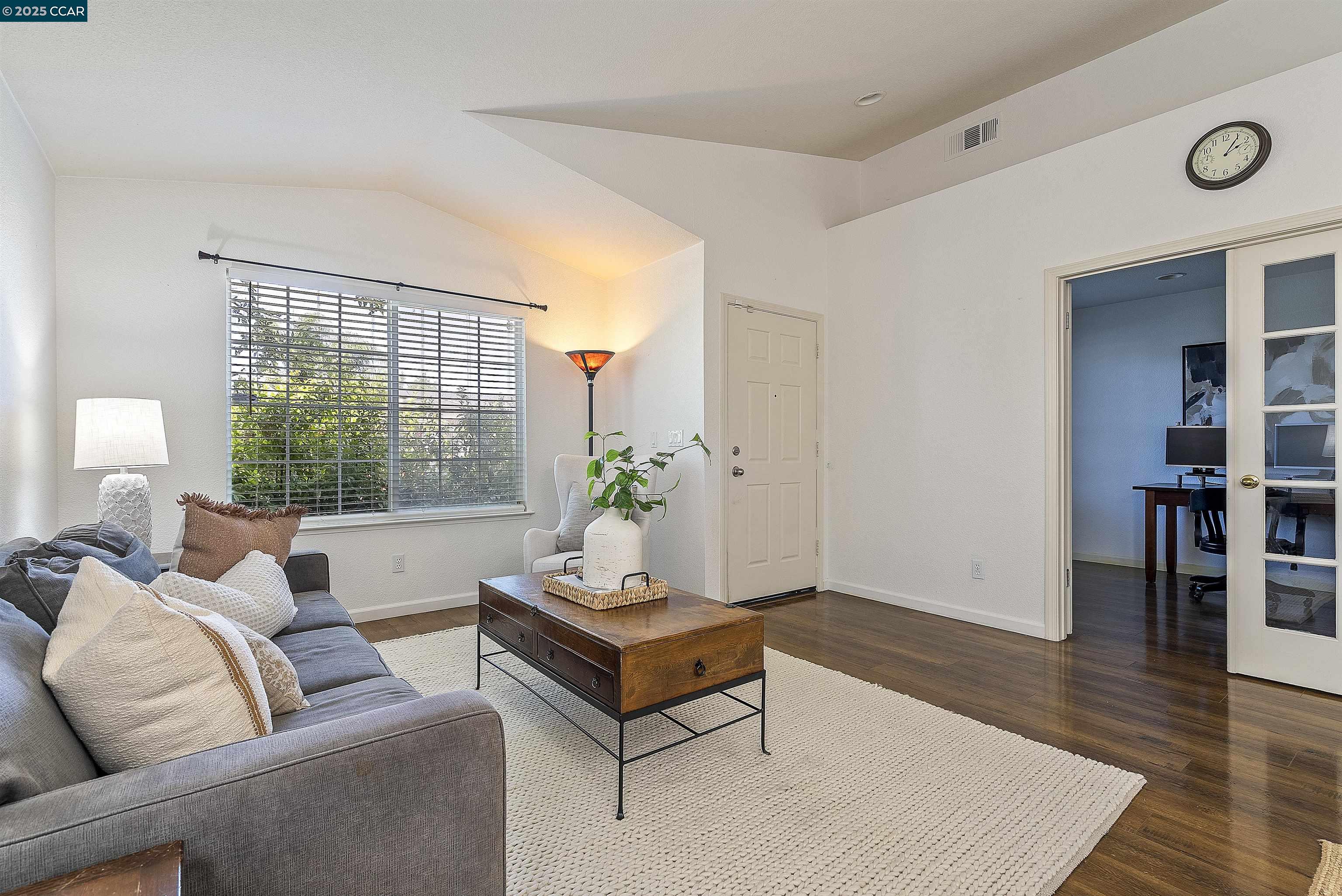 Detail Gallery Image 9 of 55 For 5176 Tehachapi Way, Antioch,  CA 94531 - 3 Beds | 2 Baths