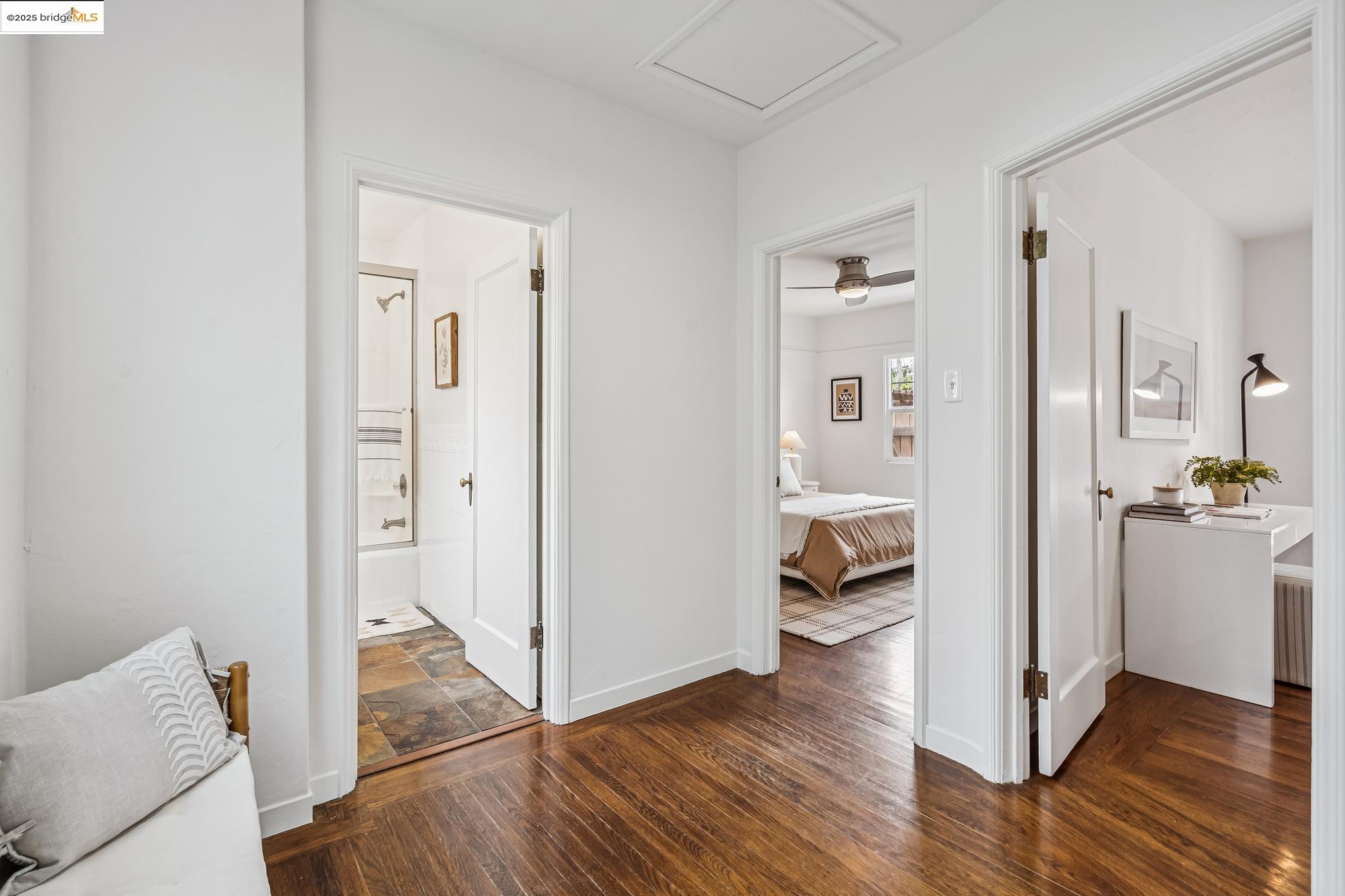 Detail Gallery Image 16 of 30 For 4006 Lincoln Ave, Oakland,  CA 94602 - 2 Beds | 1 Baths