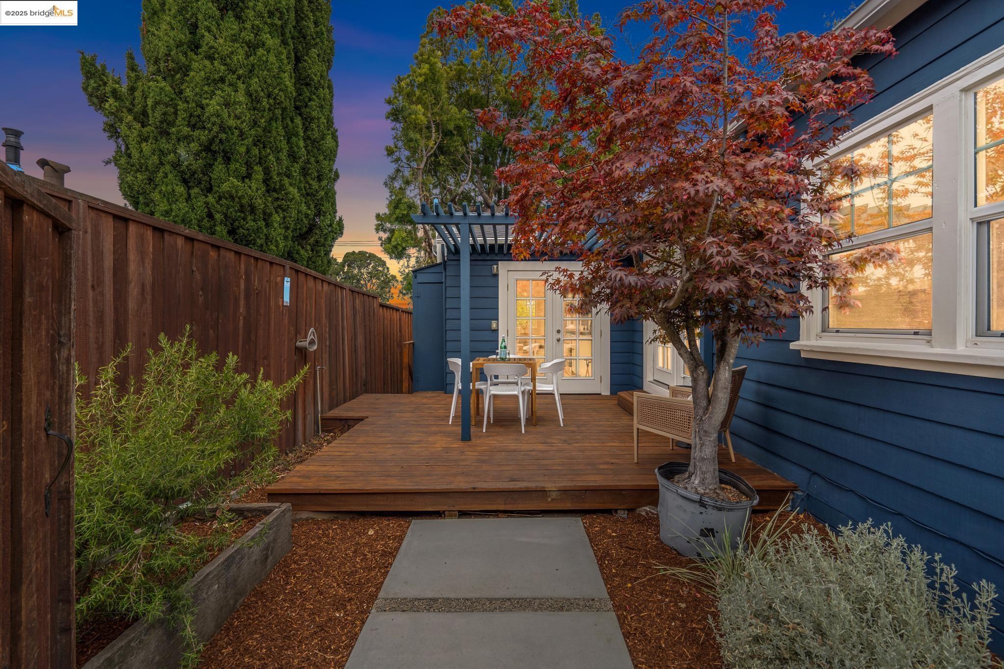 Detail Gallery Image 28 of 30 For 4006 Lincoln Ave, Oakland,  CA 94602 - 2 Beds | 1 Baths