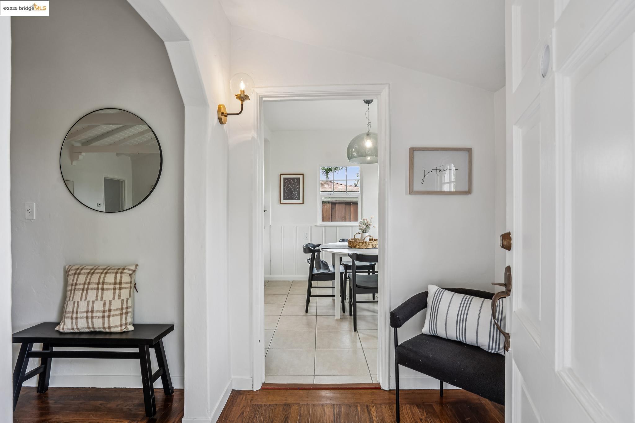 Detail Gallery Image 5 of 30 For 4006 Lincoln Ave, Oakland,  CA 94602 - 2 Beds | 1 Baths