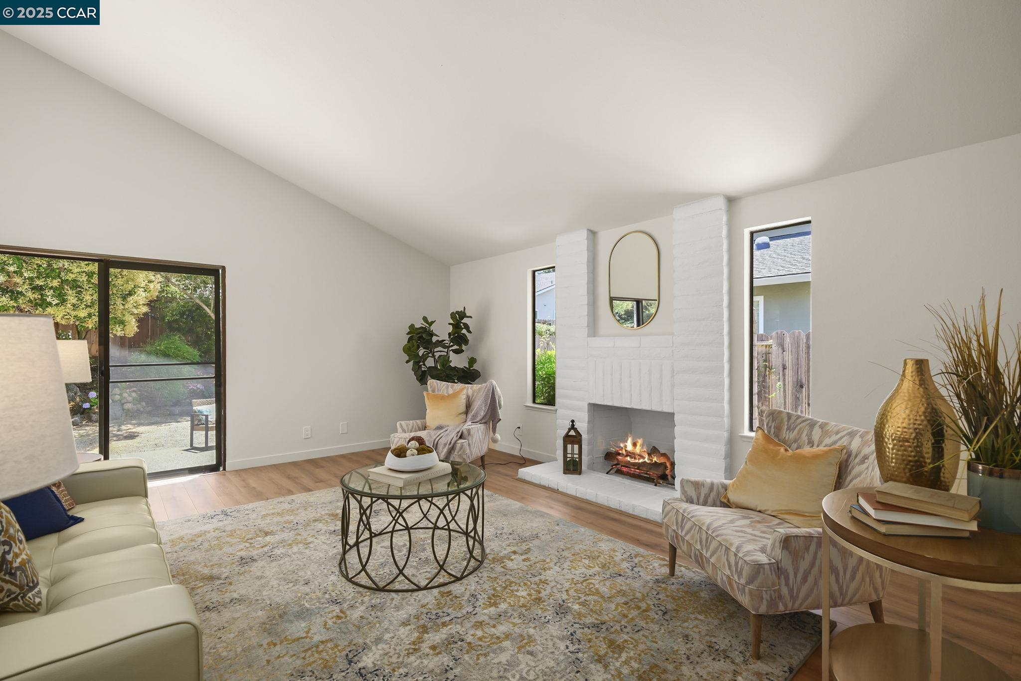 Detail Gallery Image 14 of 35 For 169 Castleton Court, San Ramon,  CA 94583 - 4 Beds | 2/1 Baths