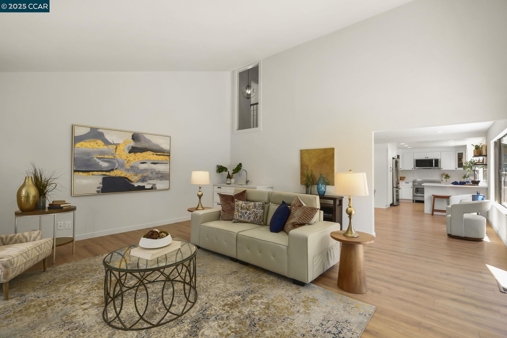 Detail Gallery Image 16 of 35 For 169 Castleton Court, San Ramon,  CA 94583 - 4 Beds | 2/1 Baths