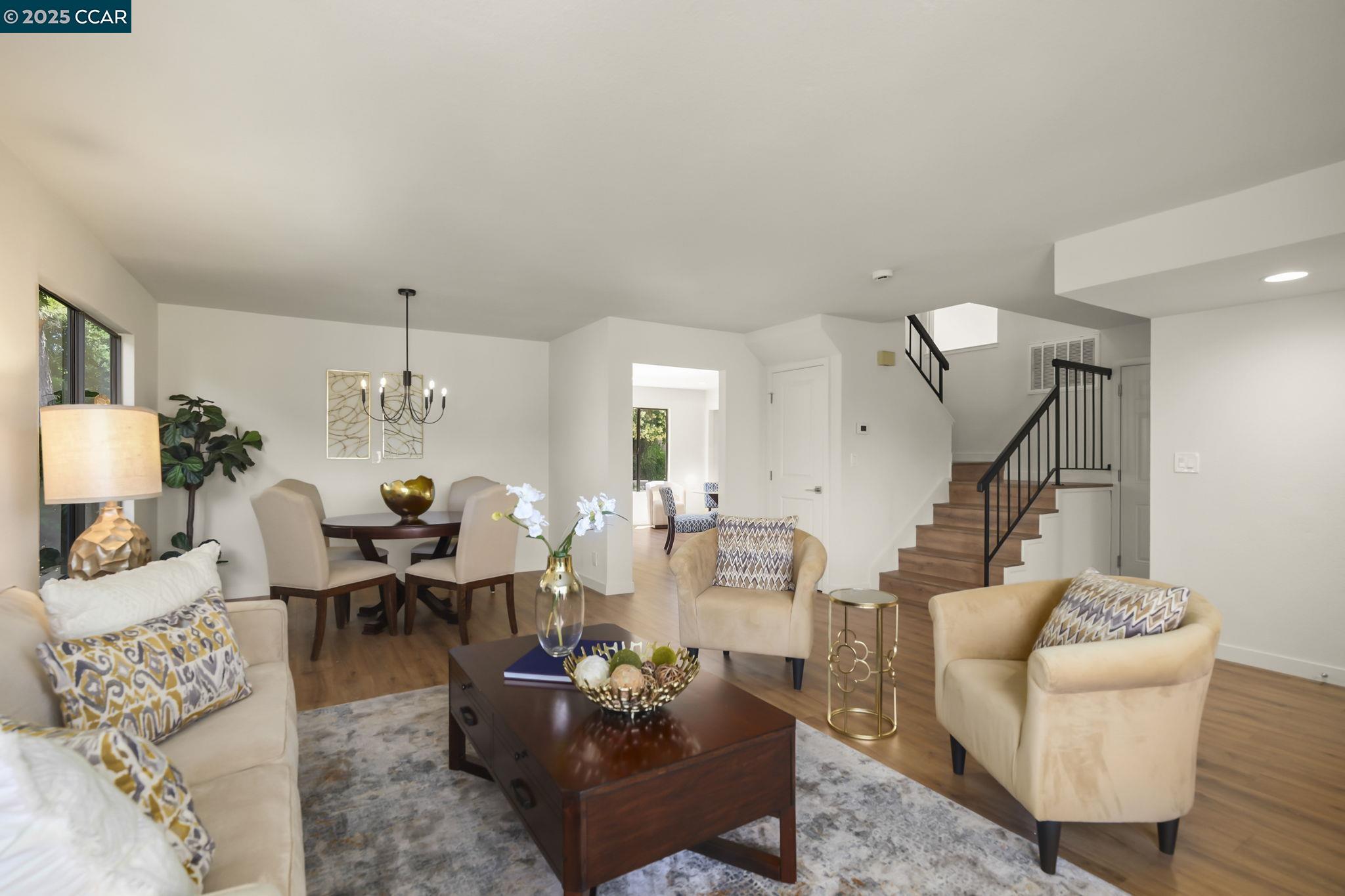 Detail Gallery Image 20 of 35 For 169 Castleton Court, San Ramon,  CA 94583 - 4 Beds | 2/1 Baths