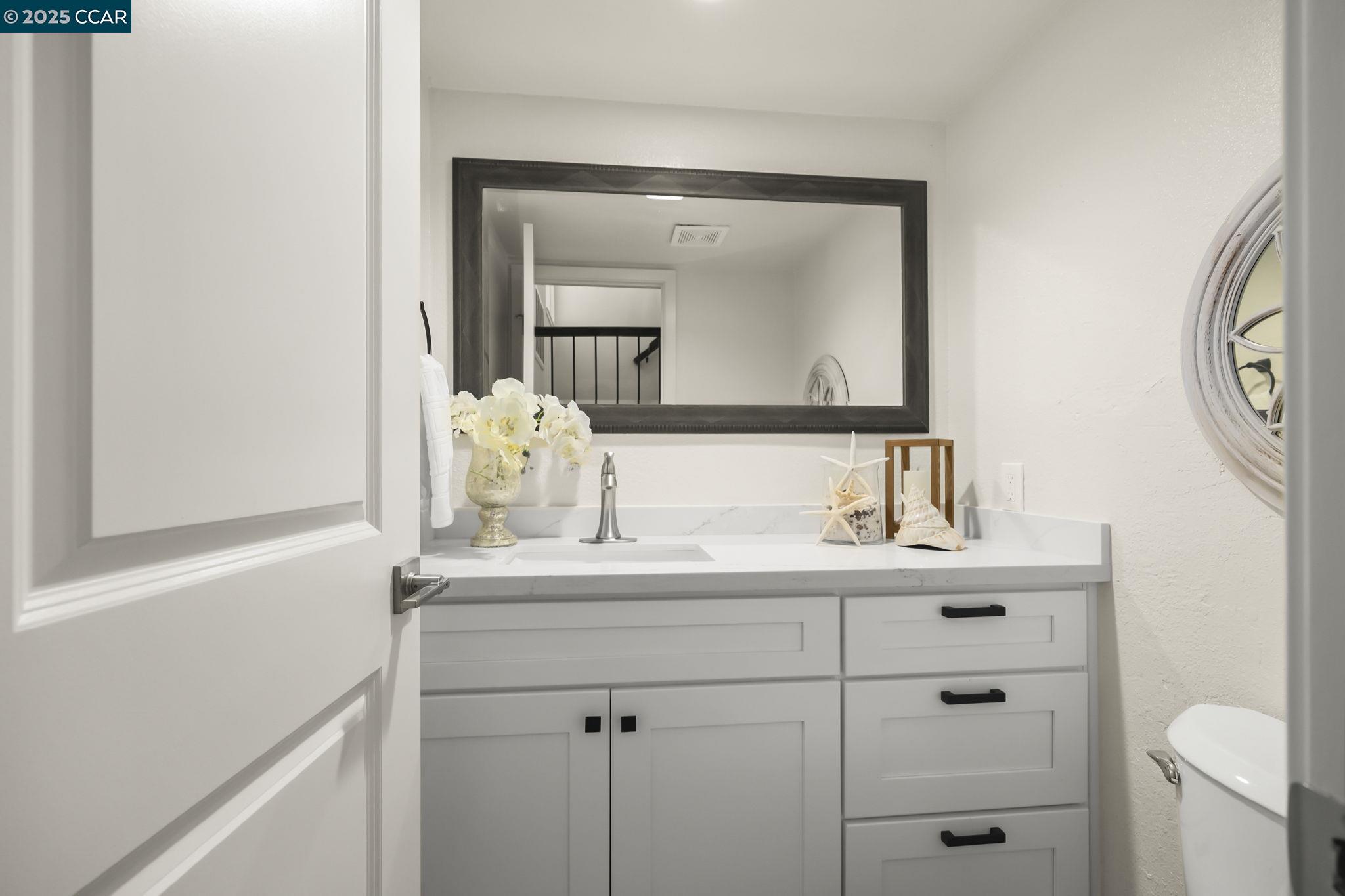 Detail Gallery Image 26 of 35 For 169 Castleton Court, San Ramon,  CA 94583 - 4 Beds | 2/1 Baths