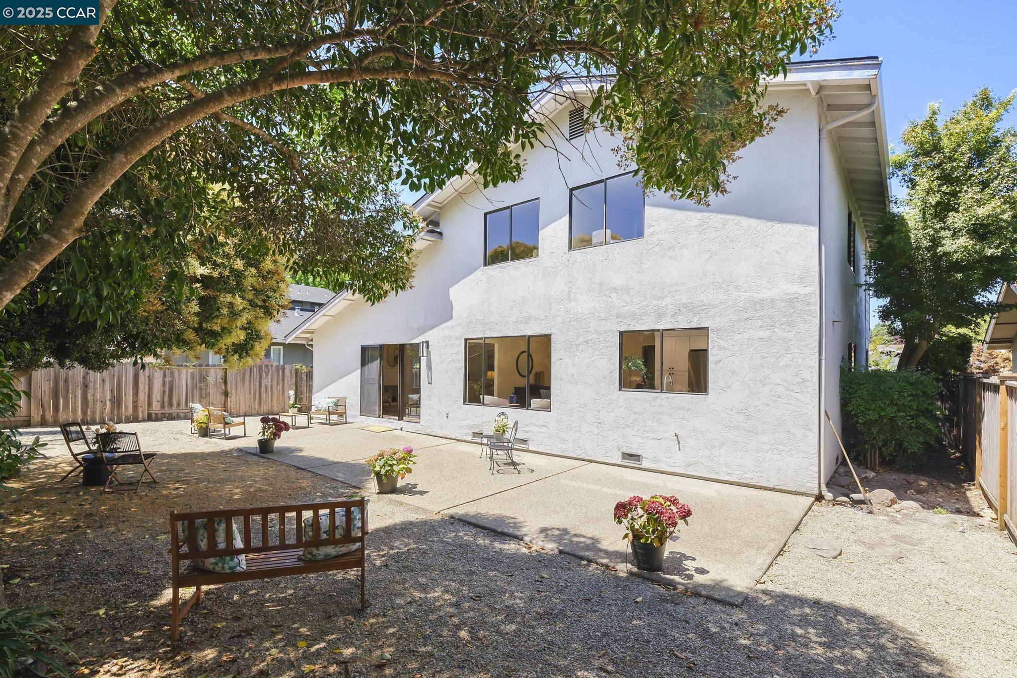 Detail Gallery Image 29 of 35 For 169 Castleton Court, San Ramon,  CA 94583 - 4 Beds | 2/1 Baths