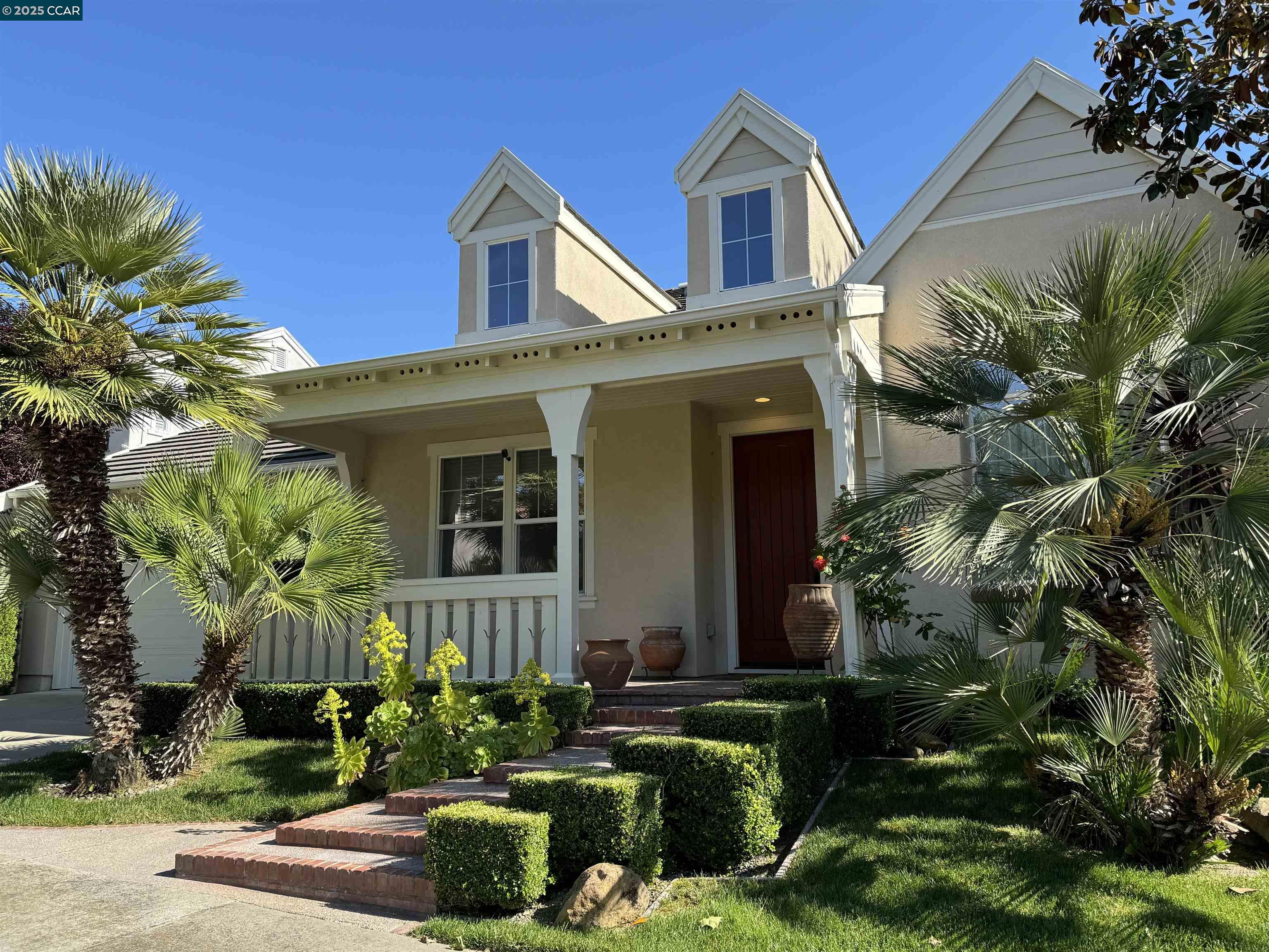 Detail Gallery Image 3 of 22 For 100 Elegans Ct, San Ramon,  CA 94582 - 3 Beds | 2 Baths