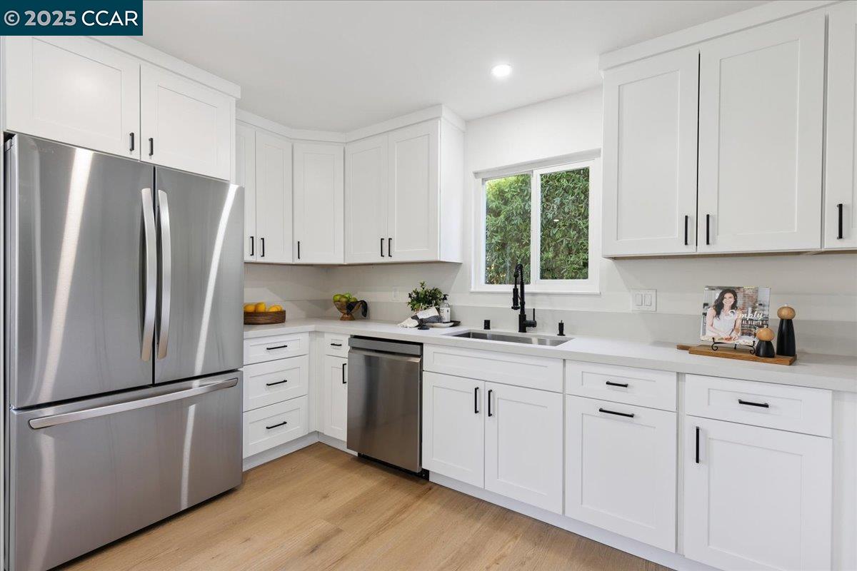 Detail Gallery Image 8 of 39 For 36172 Sandalwood St, Newark,  CA 94560 - 4 Beds | 2 Baths