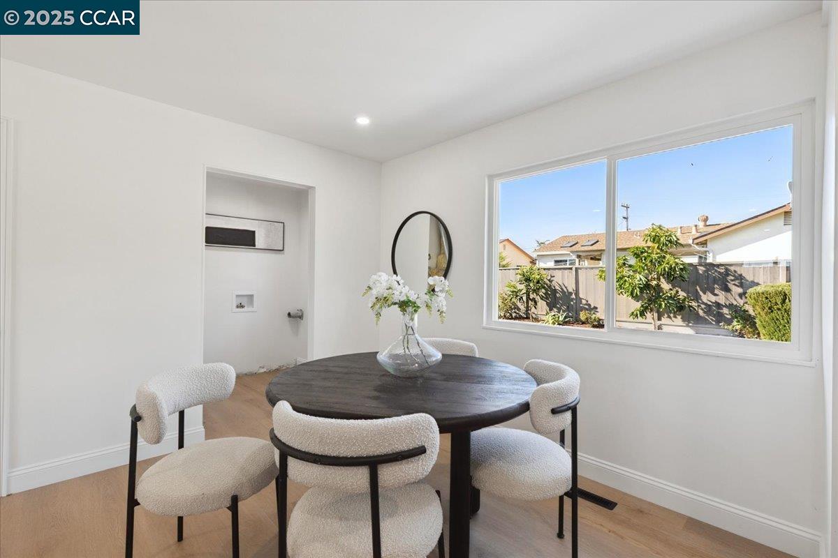 Detail Gallery Image 10 of 39 For 36172 Sandalwood St, Newark,  CA 94560 - 4 Beds | 2 Baths