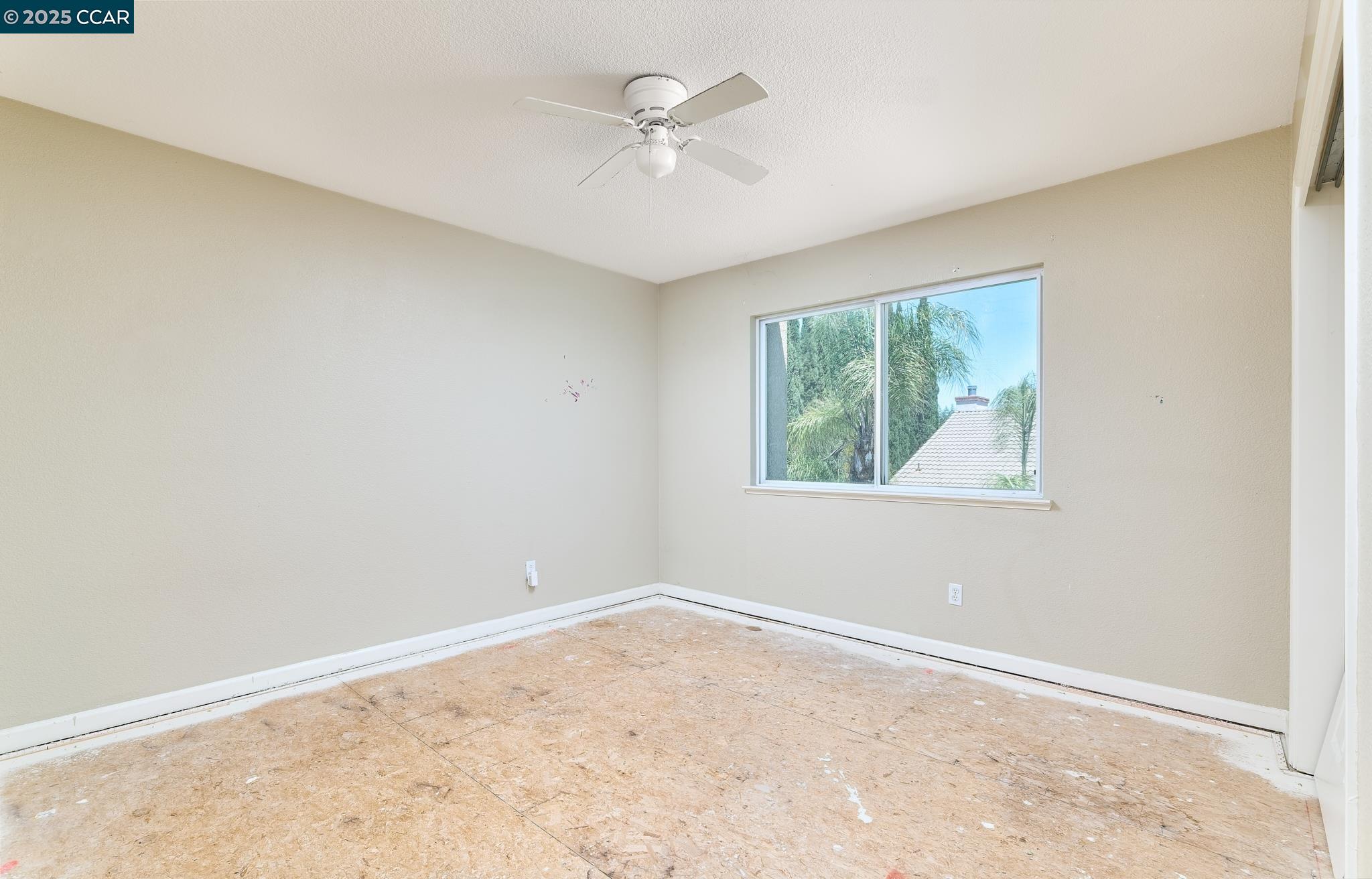 Detail Gallery Image 26 of 39 For 401 Pinenut St, Oakley,  CA 94561 - 5 Beds | 3 Baths
