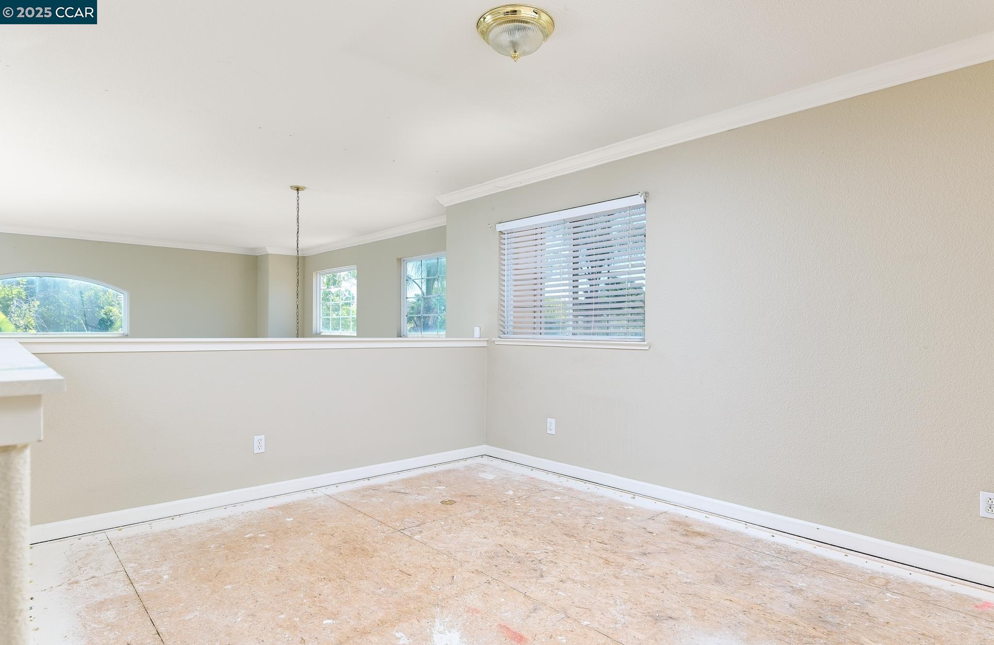 Detail Gallery Image 32 of 39 For 401 Pinenut St, Oakley,  CA 94561 - 5 Beds | 3 Baths