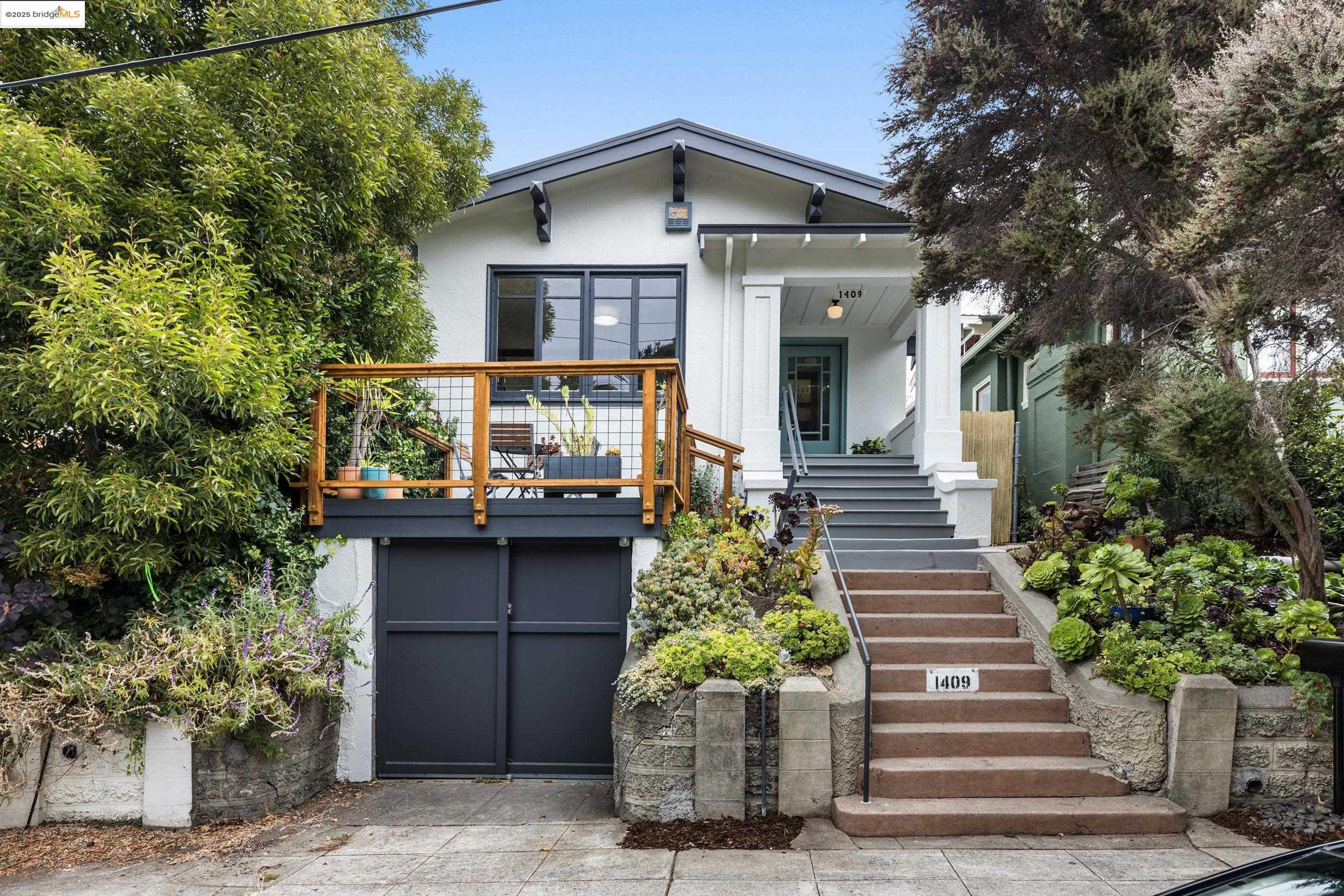 Detail Gallery Image 1 of 1 For 1409 Bonita Ave, Berkeley,  CA 94709 - 4 Beds | 2 Baths