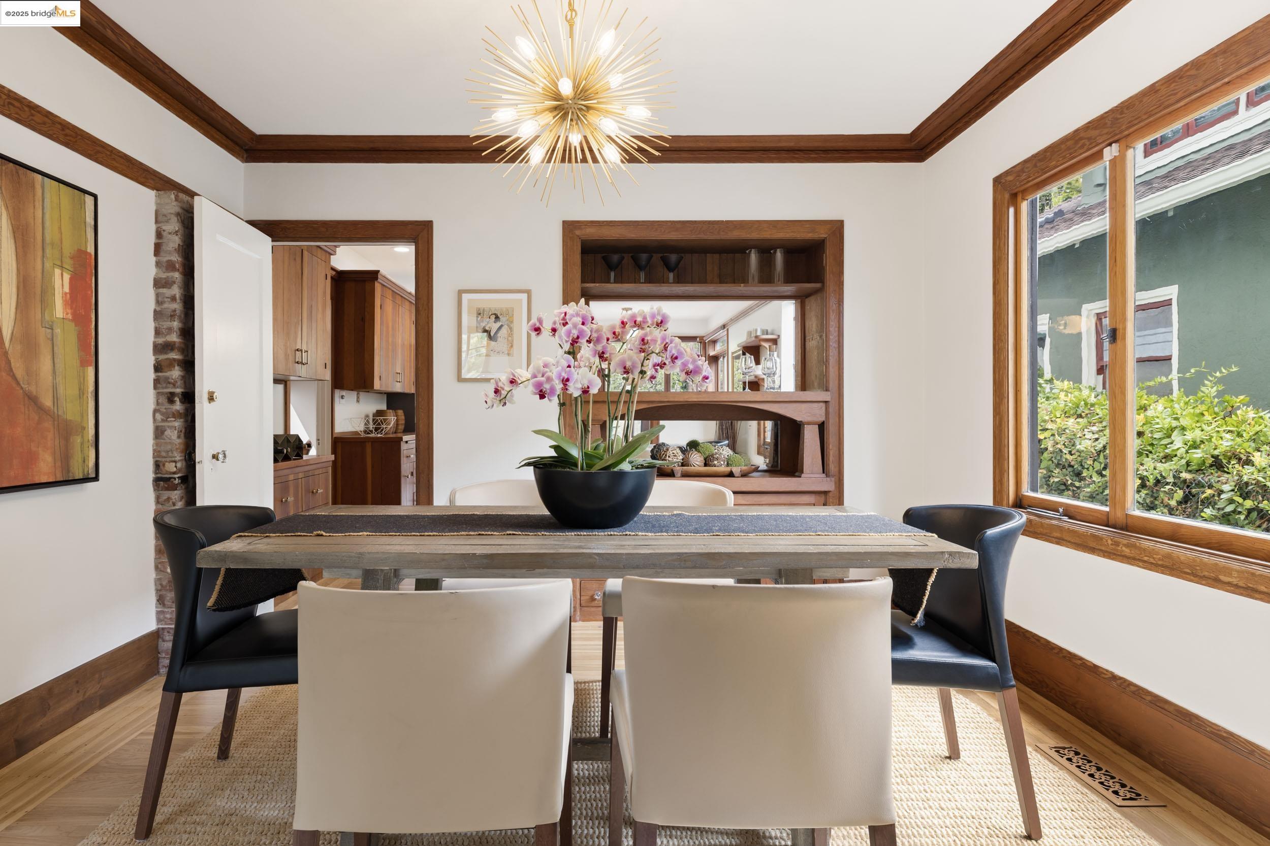 Detail Gallery Image 14 of 56 For 1409 Bonita Ave, Berkeley,  CA 94709 - 4 Beds | 2 Baths