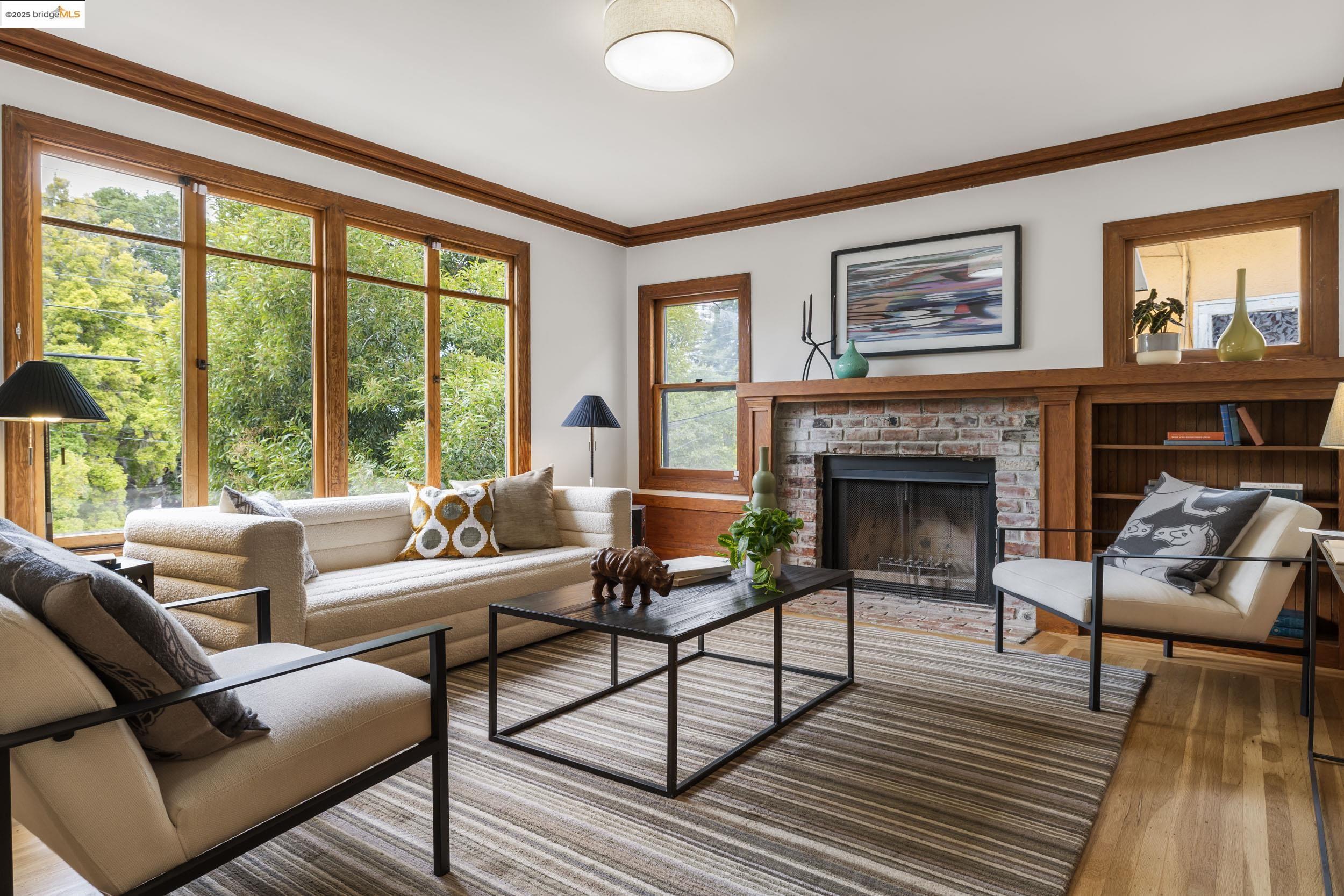 Detail Gallery Image 7 of 56 For 1409 Bonita Ave, Berkeley,  CA 94709 - 4 Beds | 2 Baths