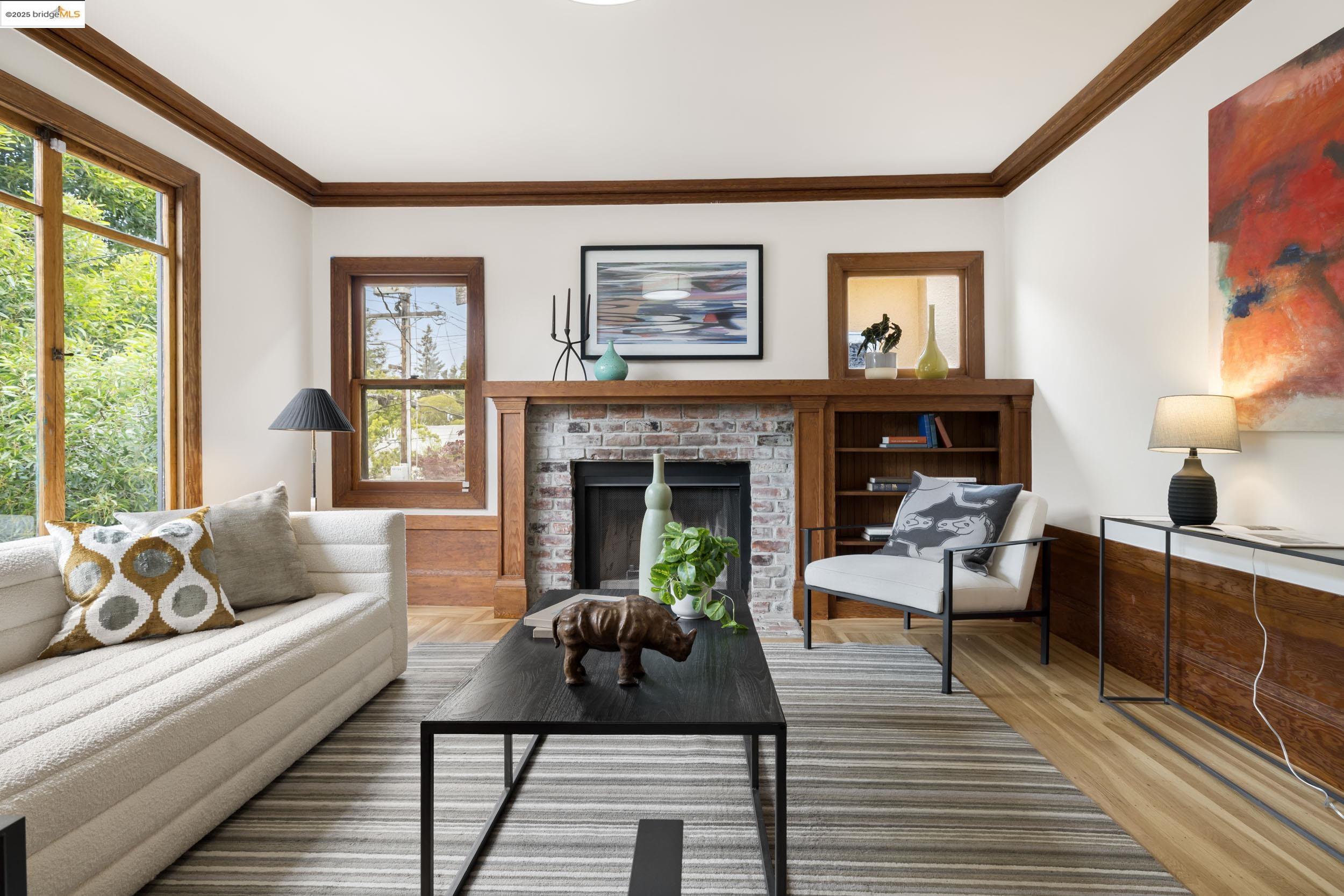 Detail Gallery Image 9 of 56 For 1409 Bonita Ave, Berkeley,  CA 94709 - 4 Beds | 2 Baths