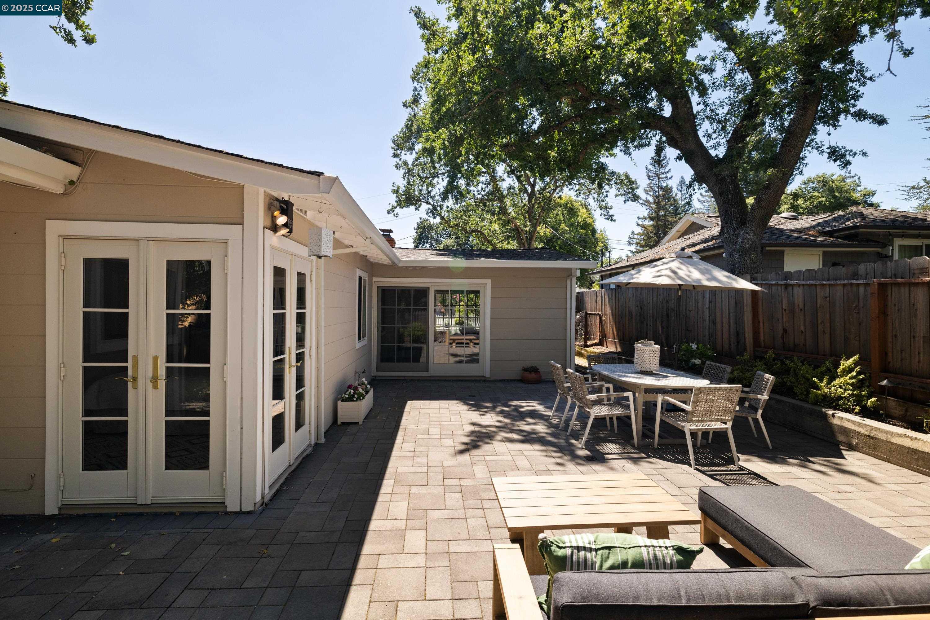 Detail Gallery Image 22 of 26 For 1016 Dyer Dr., Lafayette,  CA 94549 - 3 Beds | 2 Baths