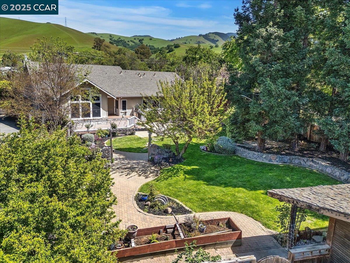 Detail Gallery Image 51 of 57 For 1101 North Gate Road, Walnut Creek,  CA 94598 - 5 Beds | 3/1 Baths