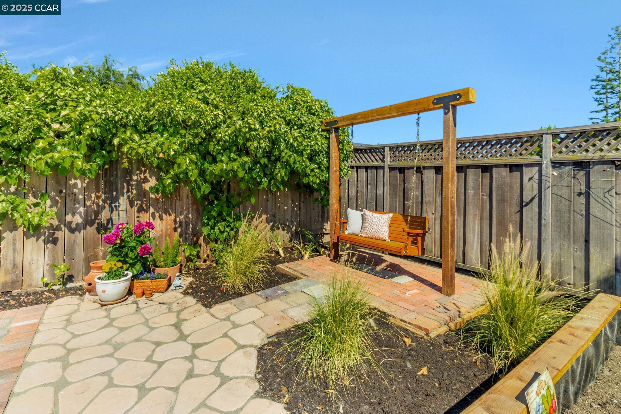Detail Gallery Image 22 of 32 For 16 Belfast Pl, San Ramon,  CA 94583 - 3 Beds | 2 Baths