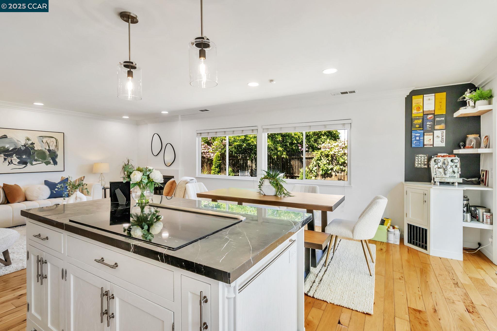 Detail Gallery Image 8 of 32 For 16 Belfast Pl, San Ramon,  CA 94583 - 3 Beds | 2 Baths