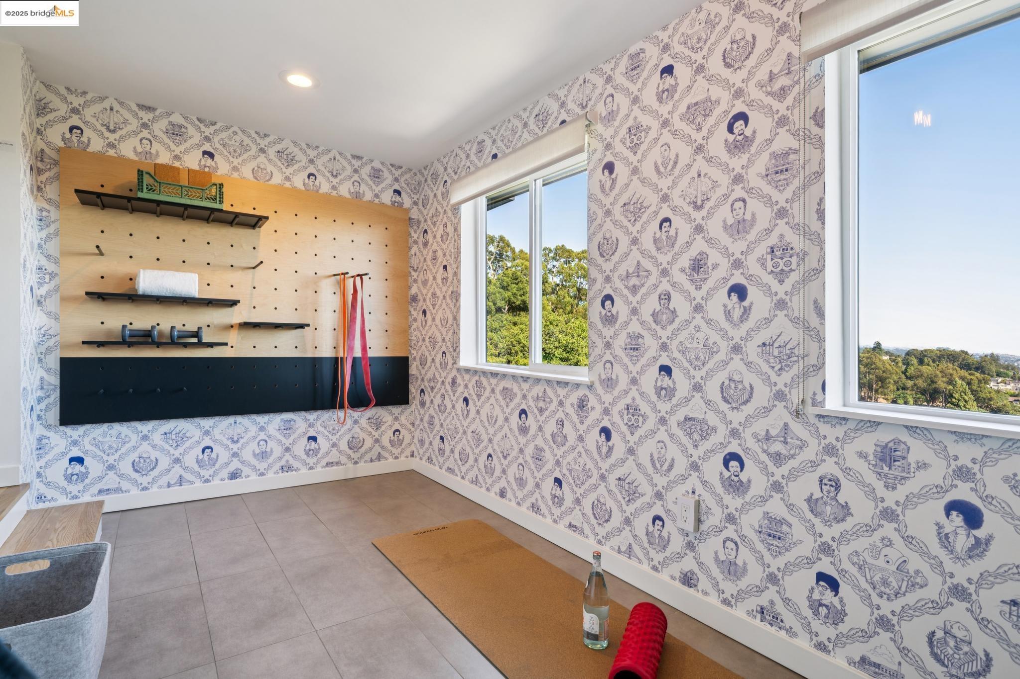 4378 Arcadia Ave, Oakland, California 94602, 4 Bedrooms Bedrooms, 8 Rooms Rooms,4 BathroomsBathrooms,Residential,For Sale,4378 Arcadia Ave,41105279