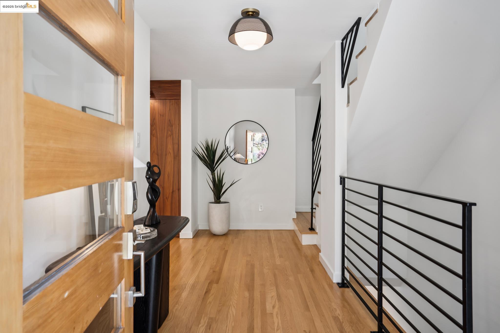 4378 Arcadia Ave, Oakland, California 94602, 4 Bedrooms Bedrooms, 8 Rooms Rooms,4 BathroomsBathrooms,Residential,For Sale,4378 Arcadia Ave,41105279