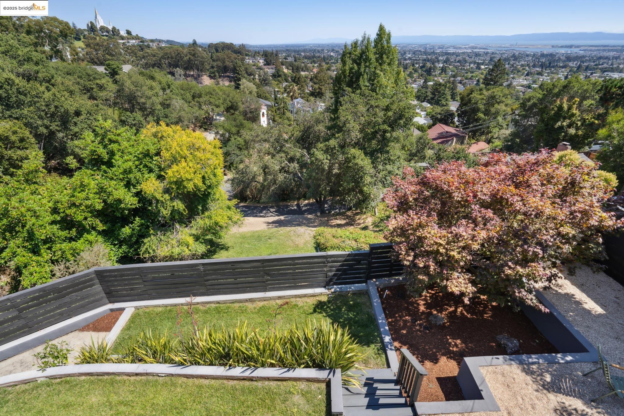 4378 Arcadia Ave, Oakland, California 94602, 4 Bedrooms Bedrooms, 8 Rooms Rooms,4 BathroomsBathrooms,Residential,For Sale,4378 Arcadia Ave,41105279