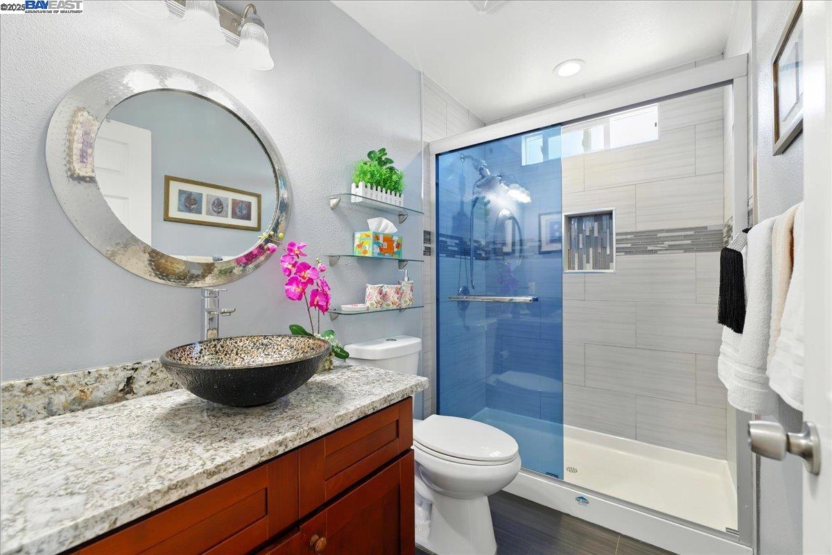 Detail Gallery Image 39 of 60 For 1915 Perrone Cir, San Jose,  CA 95116 - 4 Beds | 2 Baths