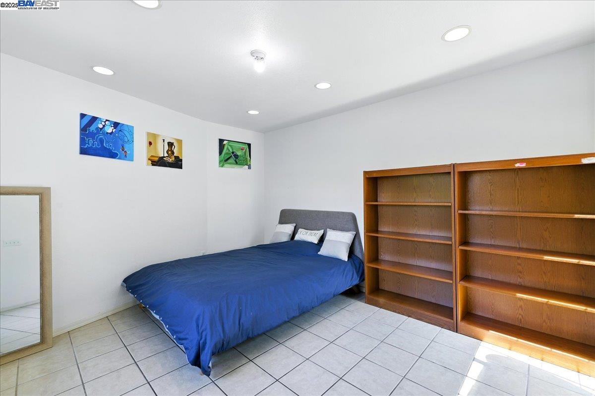 Detail Gallery Image 51 of 60 For 1915 Perrone Cir, San Jose,  CA 95116 - 4 Beds | 2 Baths