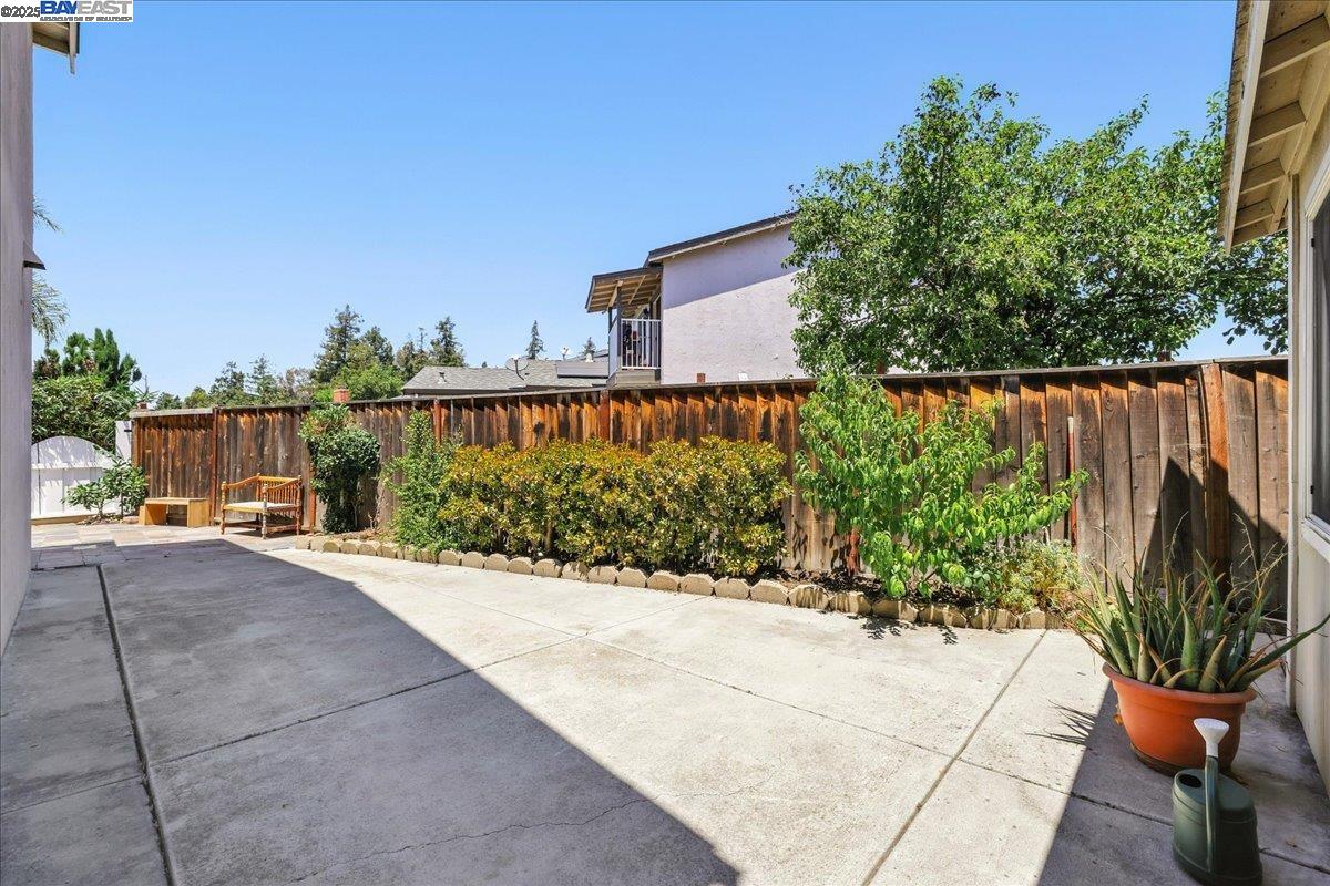 Detail Gallery Image 53 of 60 For 1915 Perrone Cir, San Jose,  CA 95116 - 4 Beds | 2 Baths
