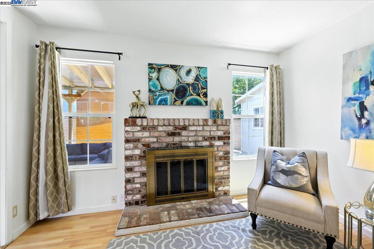 Detail Gallery Image 8 of 60 For 1915 Perrone Cir, San Jose,  CA 95116 - 4 Beds | 2 Baths