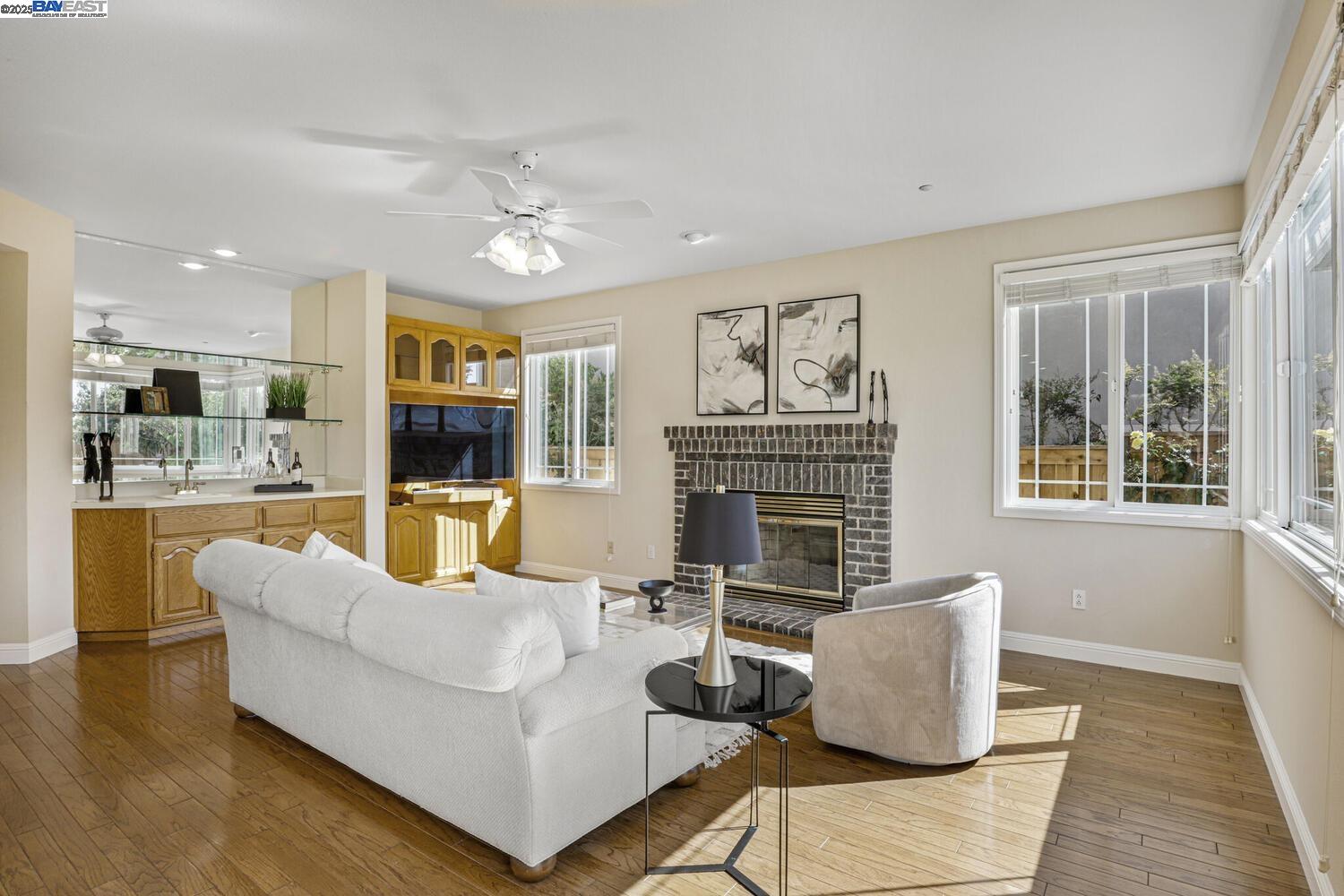 Detail Gallery Image 19 of 60 For 4315 Sundew Ct, Hayward,  CA 94542 - 4 Beds | 3 Baths