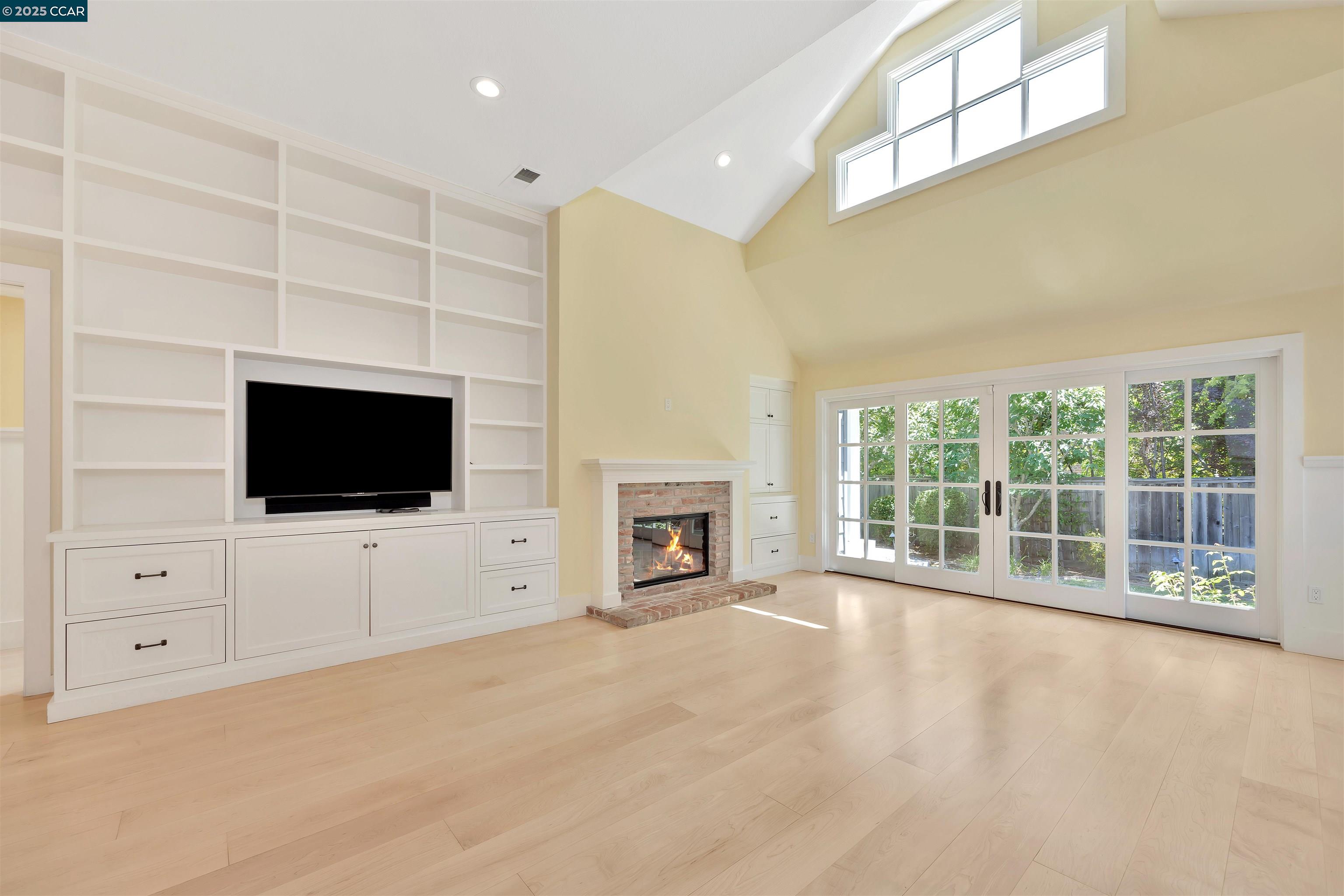 772 John Way, Lafayette, California 94549, 4 Bedrooms Bedrooms, 10 Rooms Rooms,3 BathroomsBathrooms,Residential Lease,For Rent,772 John Way,41105282