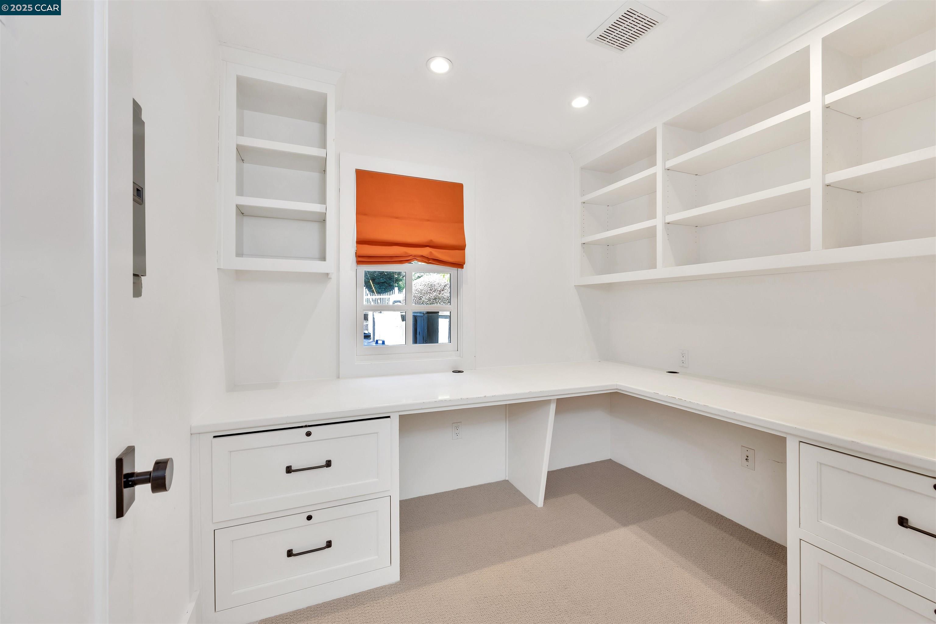 772 John Way, Lafayette, California 94549, 4 Bedrooms Bedrooms, 10 Rooms Rooms,3 BathroomsBathrooms,Residential Lease,For Rent,772 John Way,41105282