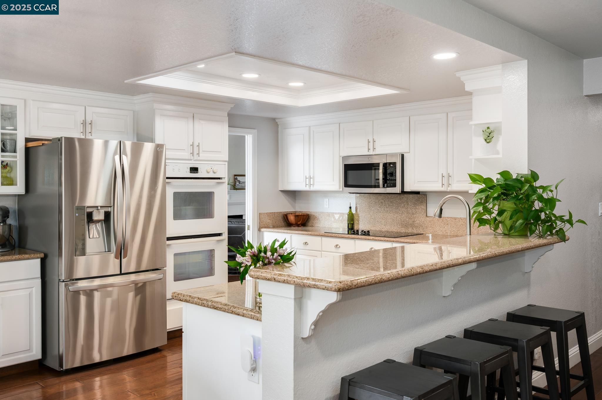 Detail Gallery Image 8 of 35 For 2060 Canyon Crest Ave, San Ramon,  CA 94582 - 4 Beds | 3 Baths