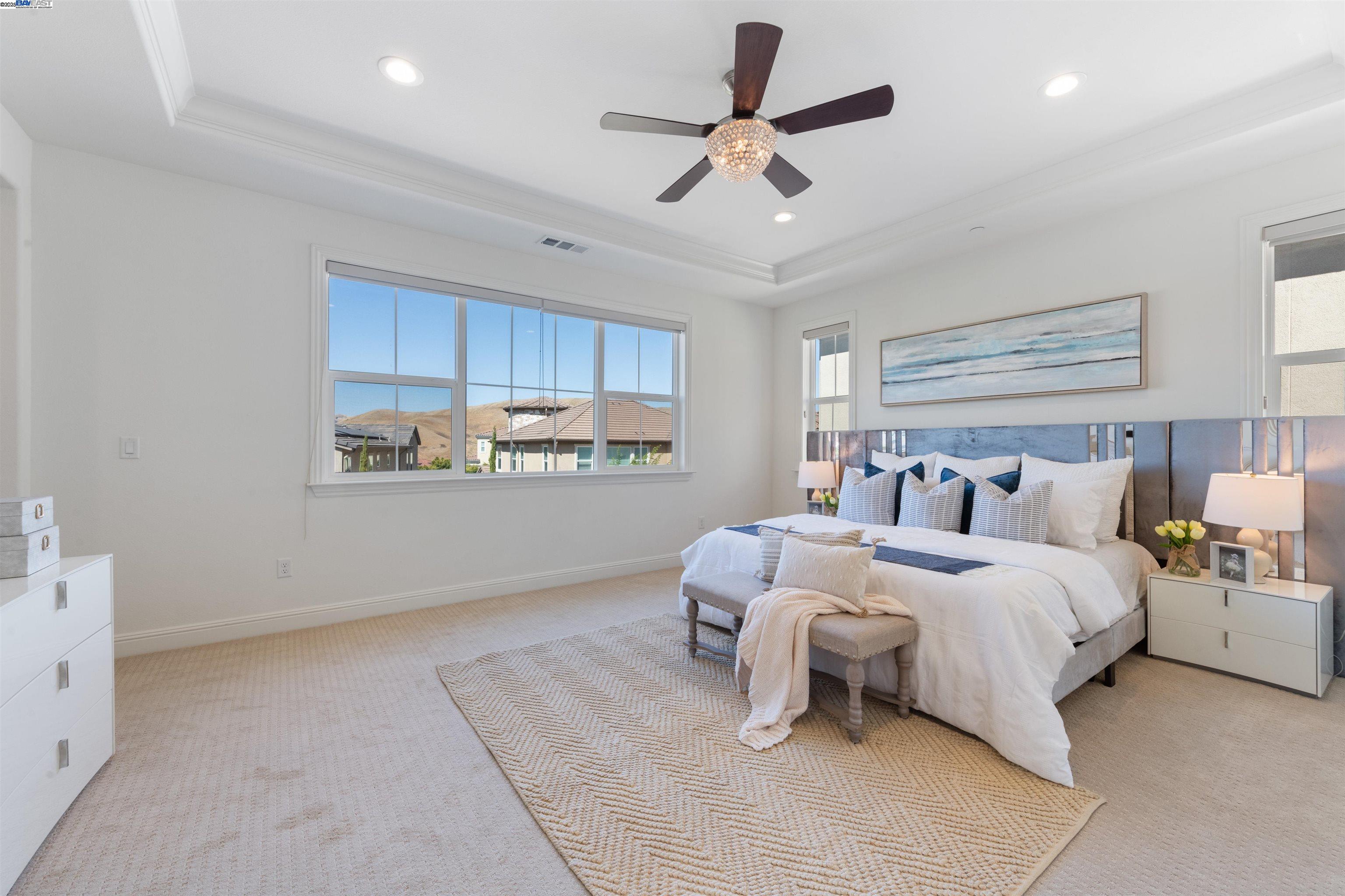 Detail Gallery Image 19 of 52 For 7152 Aubrey Way, Dublin,  CA 94568 - 5 Beds | 5/1 Baths