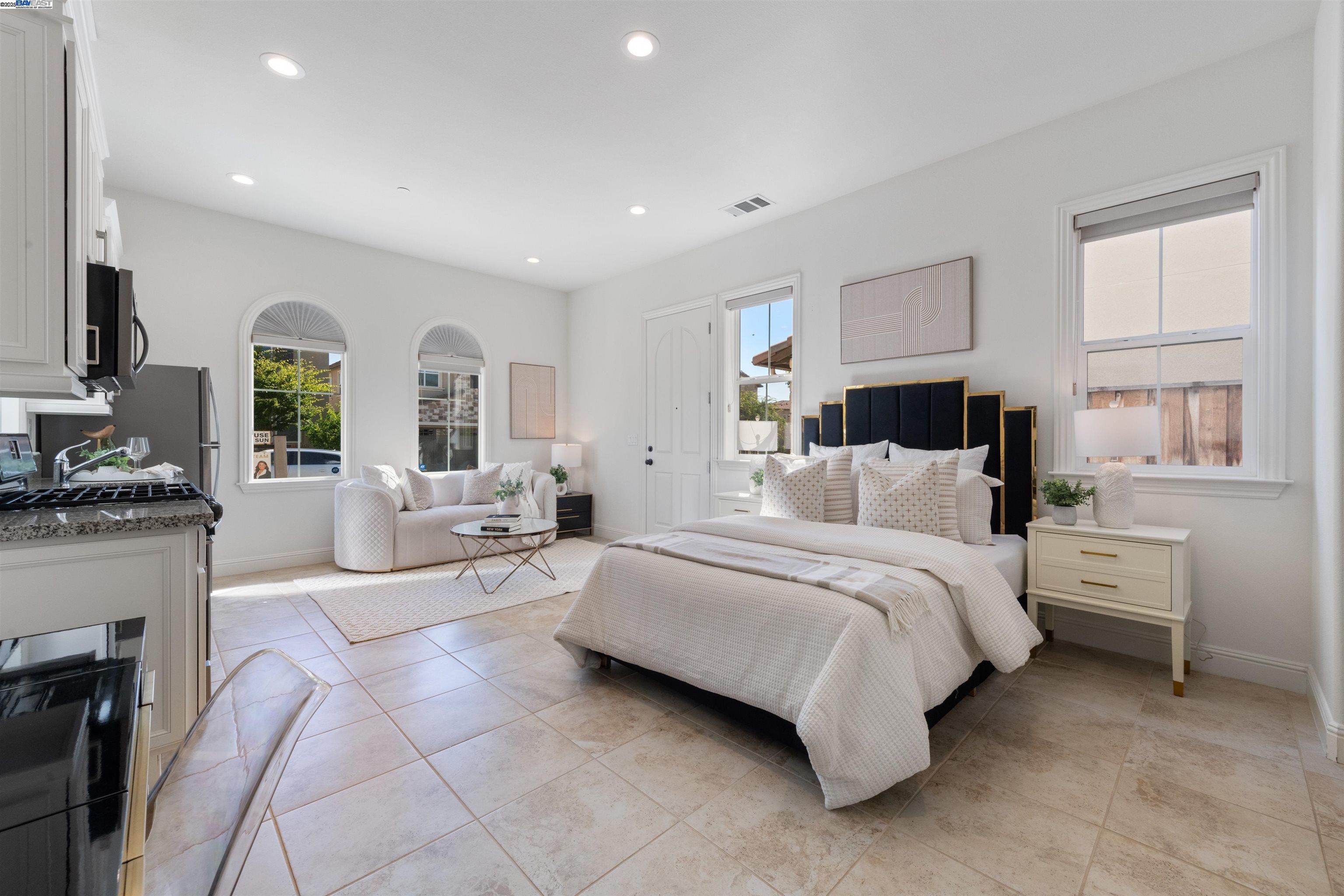 Detail Gallery Image 24 of 52 For 7152 Aubrey Way, Dublin,  CA 94568 - 5 Beds | 5/1 Baths