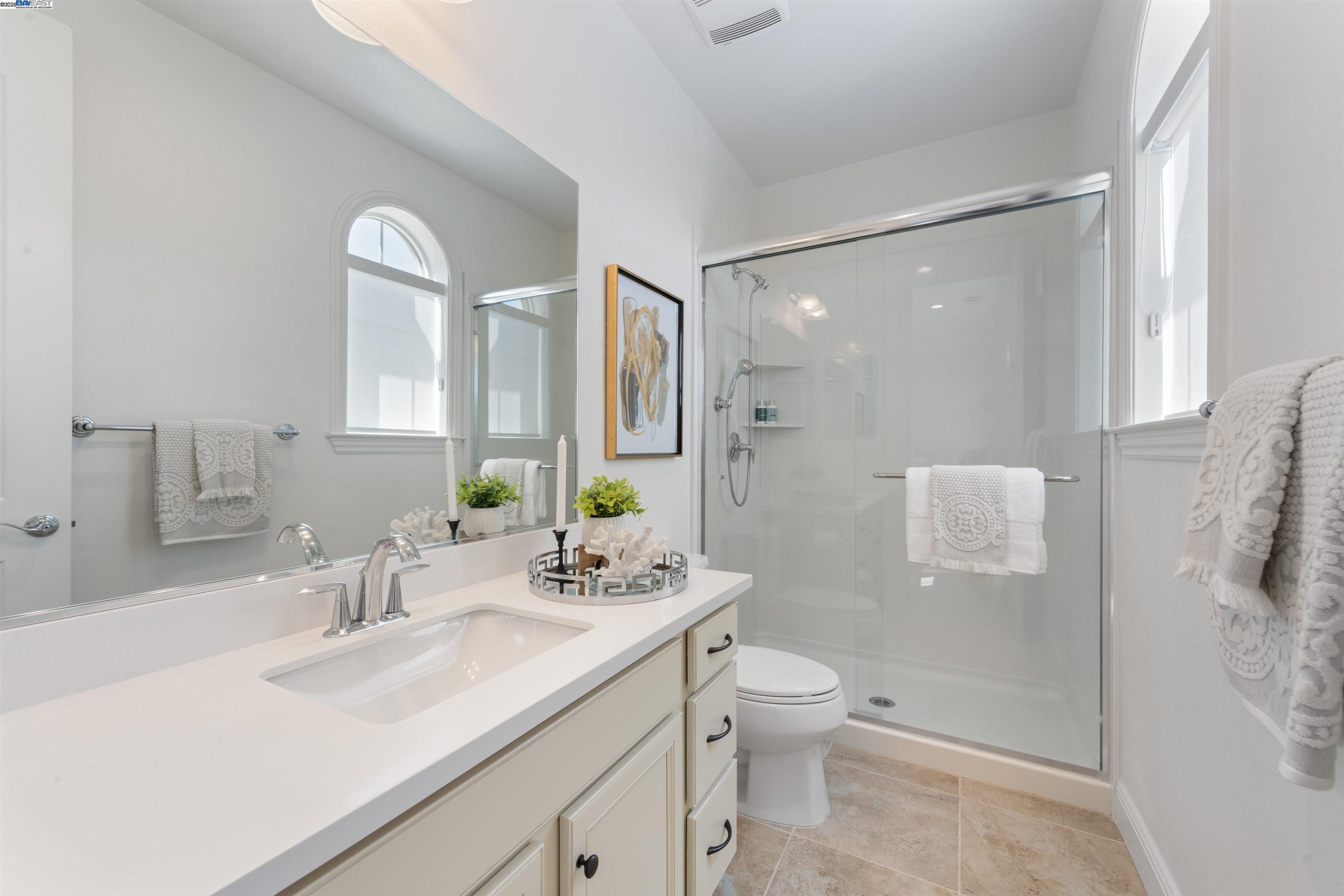 Detail Gallery Image 31 of 52 For 7152 Aubrey Way, Dublin,  CA 94568 - 5 Beds | 5/1 Baths